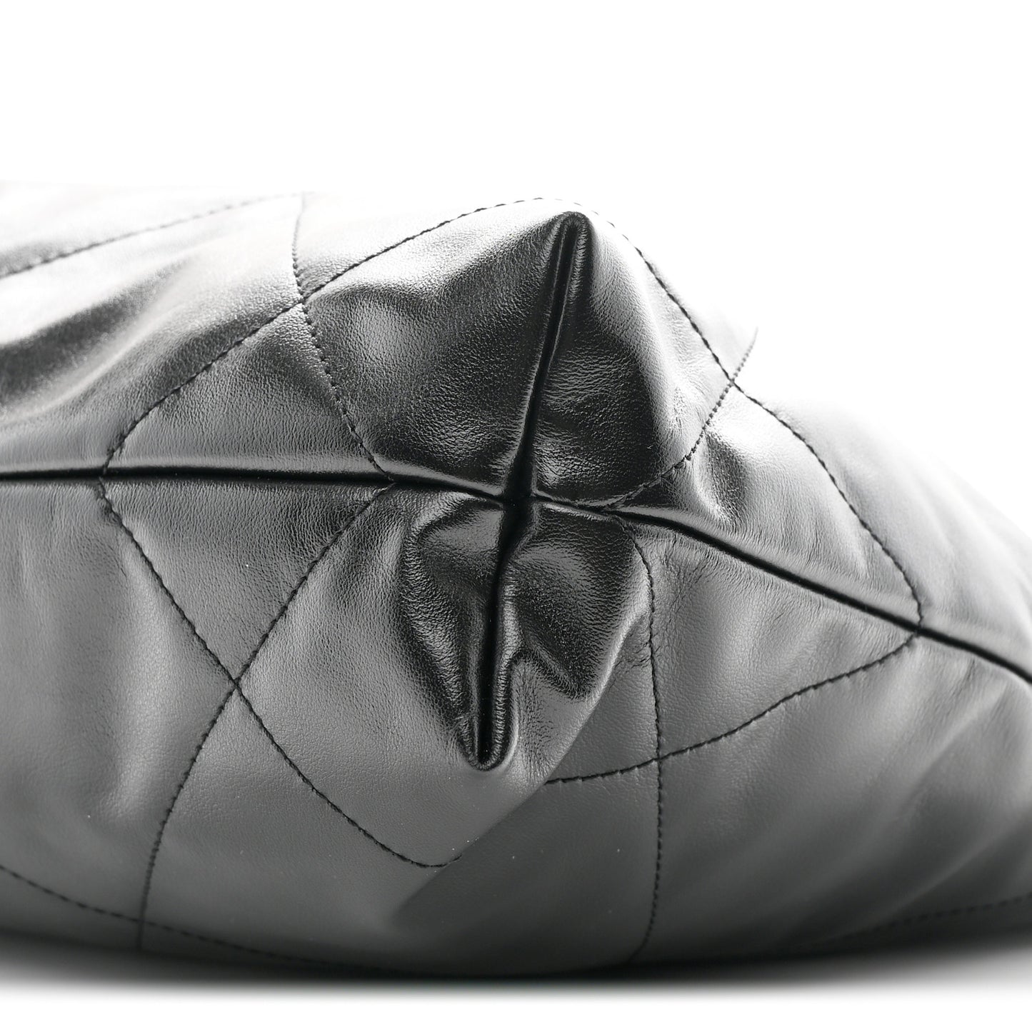 Shiny Calfskin Quilted Small Chanel 22 Black
