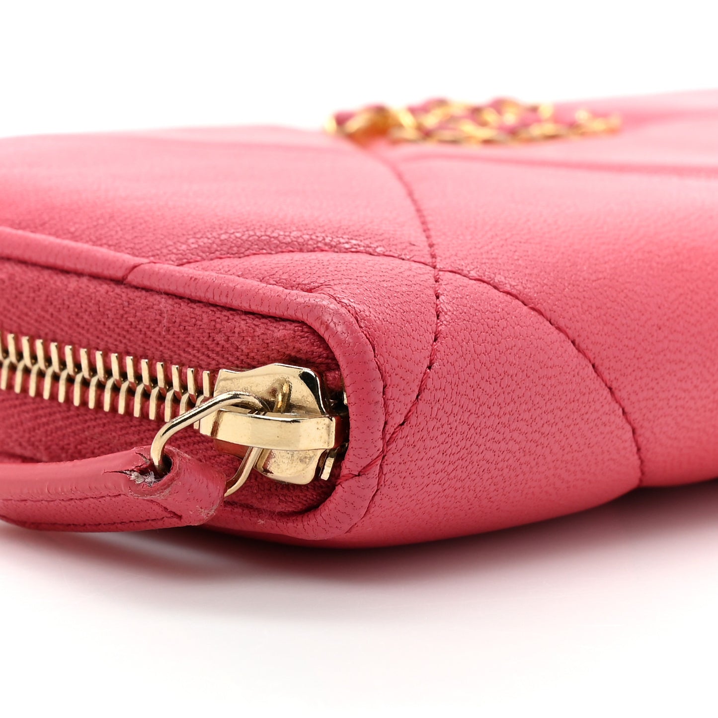 Lambskin Quilted Chanel 19 Zip Around Wallet Pink