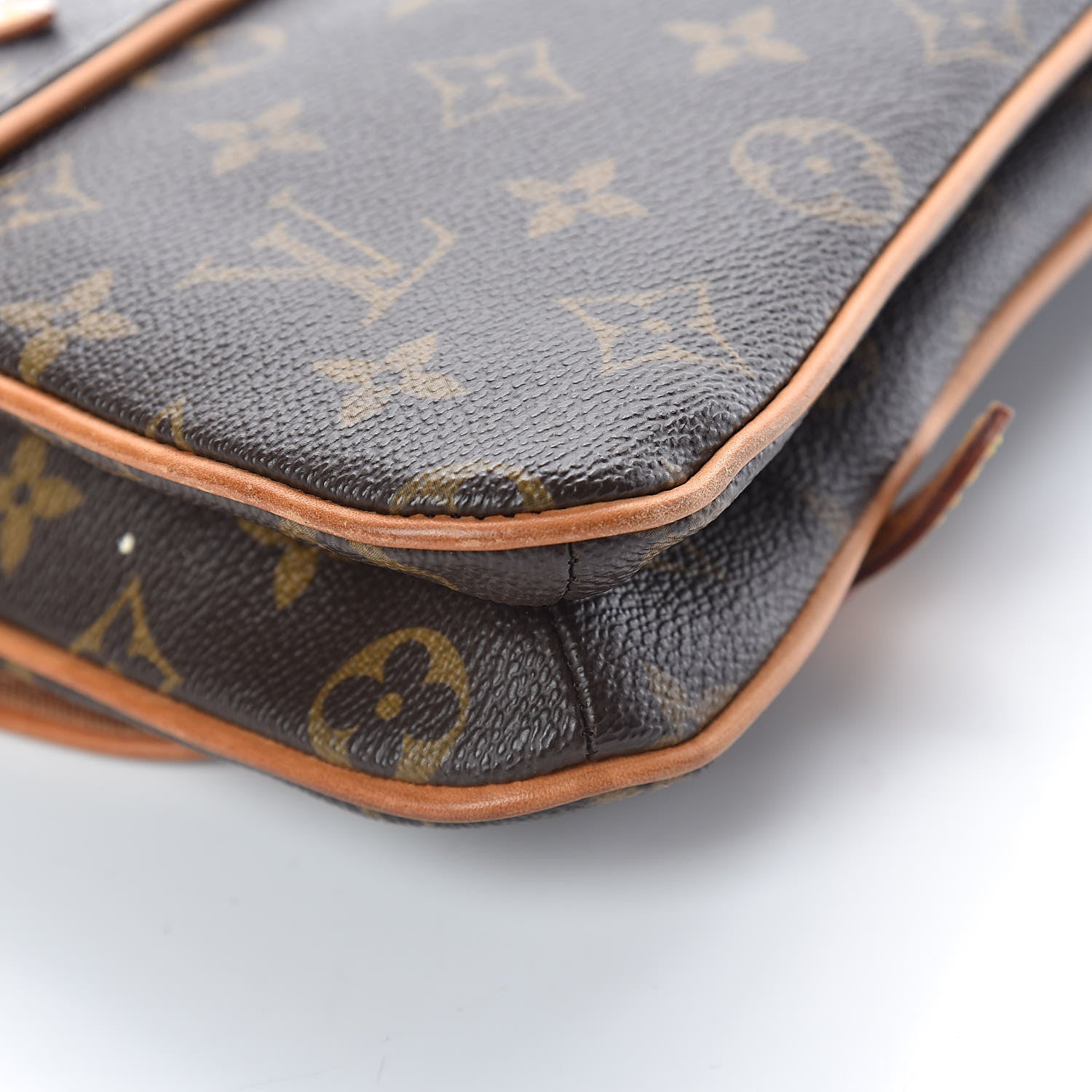 Louis Vuitton Monogram Pochette Marelle MM 12 of 15