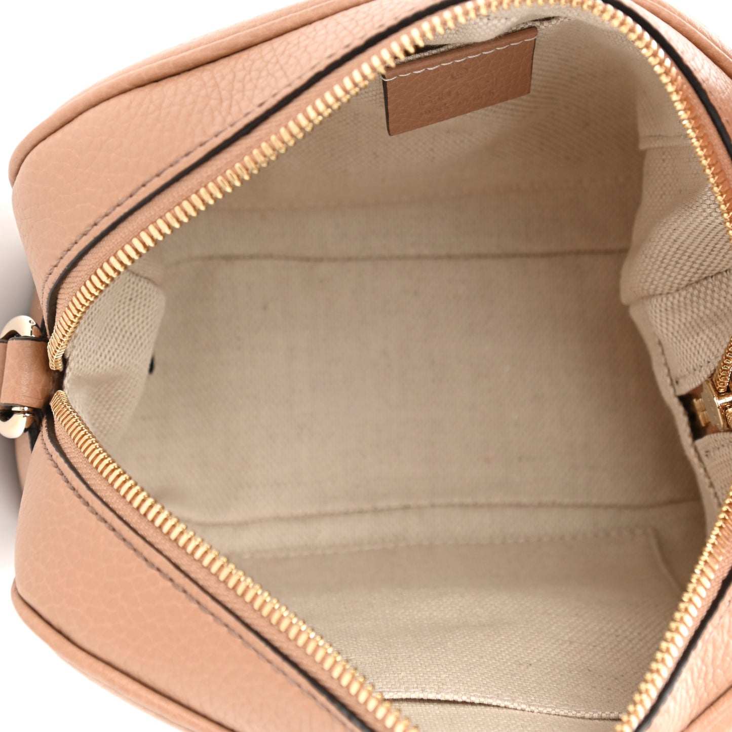 Pebbled Calfskin Small Soho Disco Bag Camelia