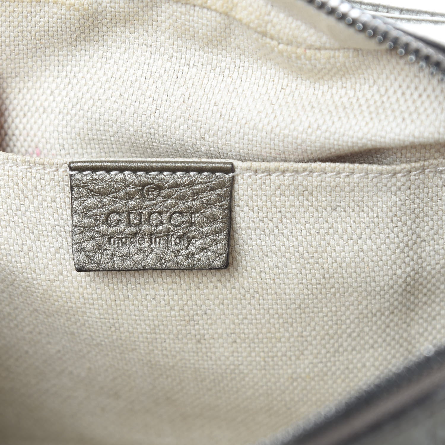 Gucci Metallic Pebbled Calfskin Small Soho Disco Bag Sasso 6 of 12