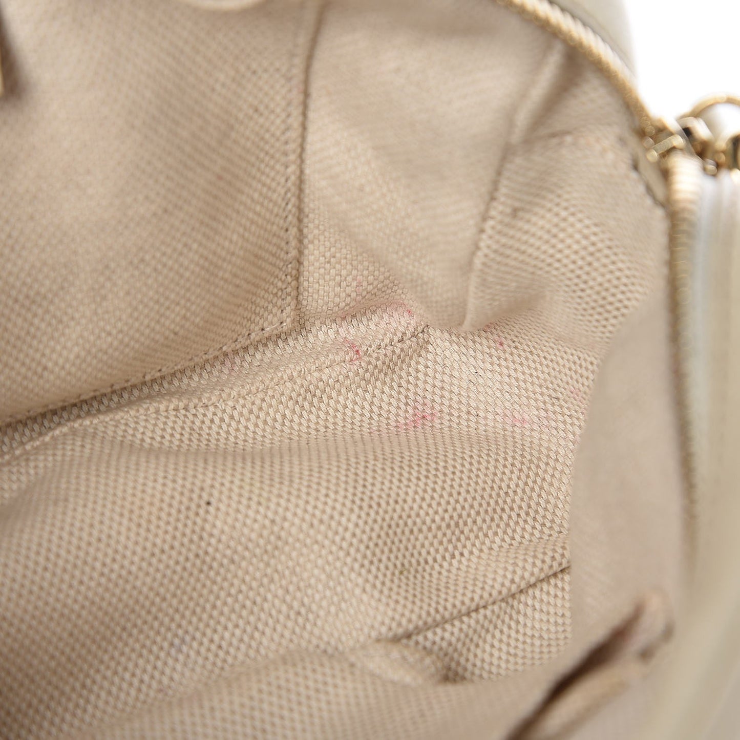Pebbled Calfskin Small Soho Disco Bag Off White