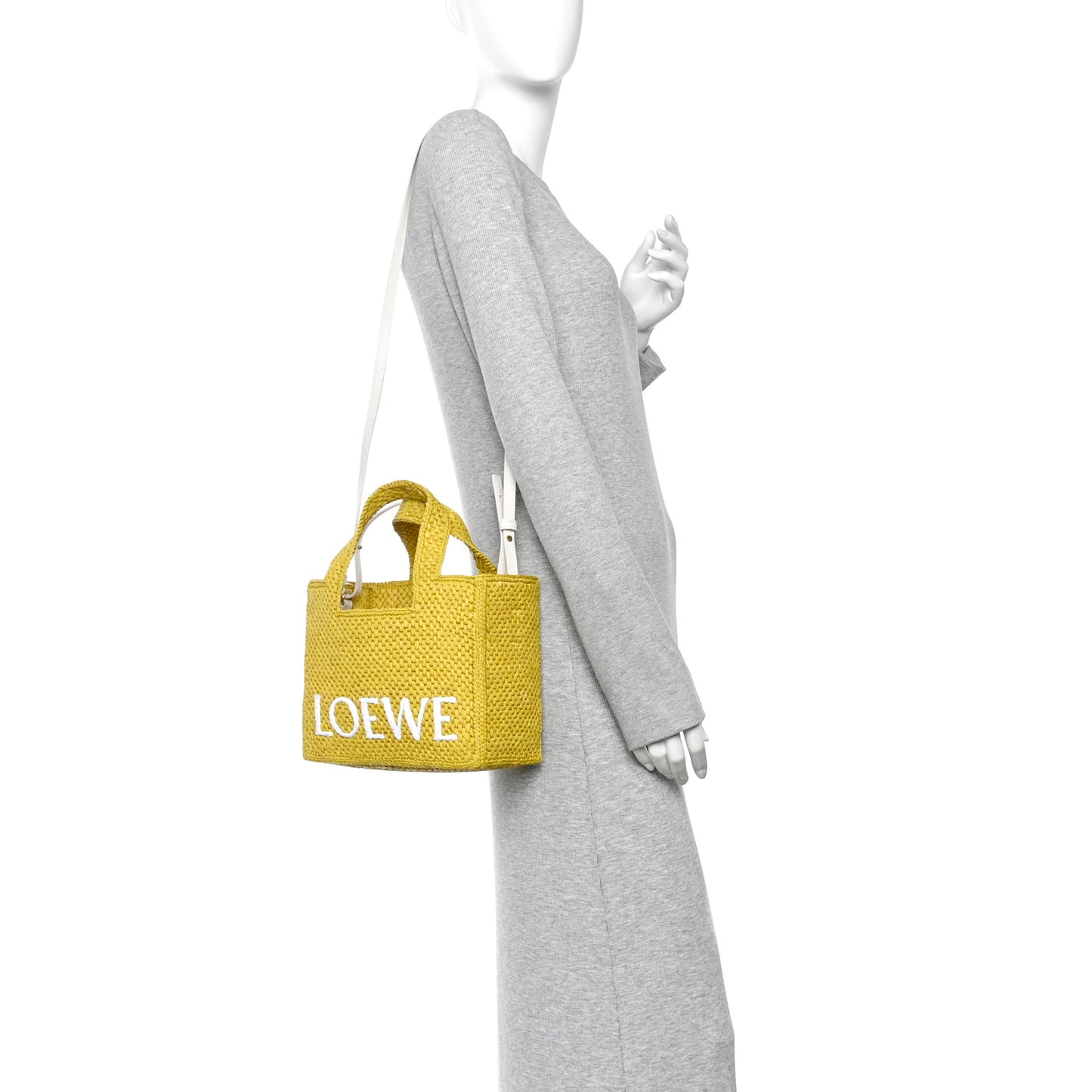 X PAULA'S IBIZA Raffia Font Tote Ochre