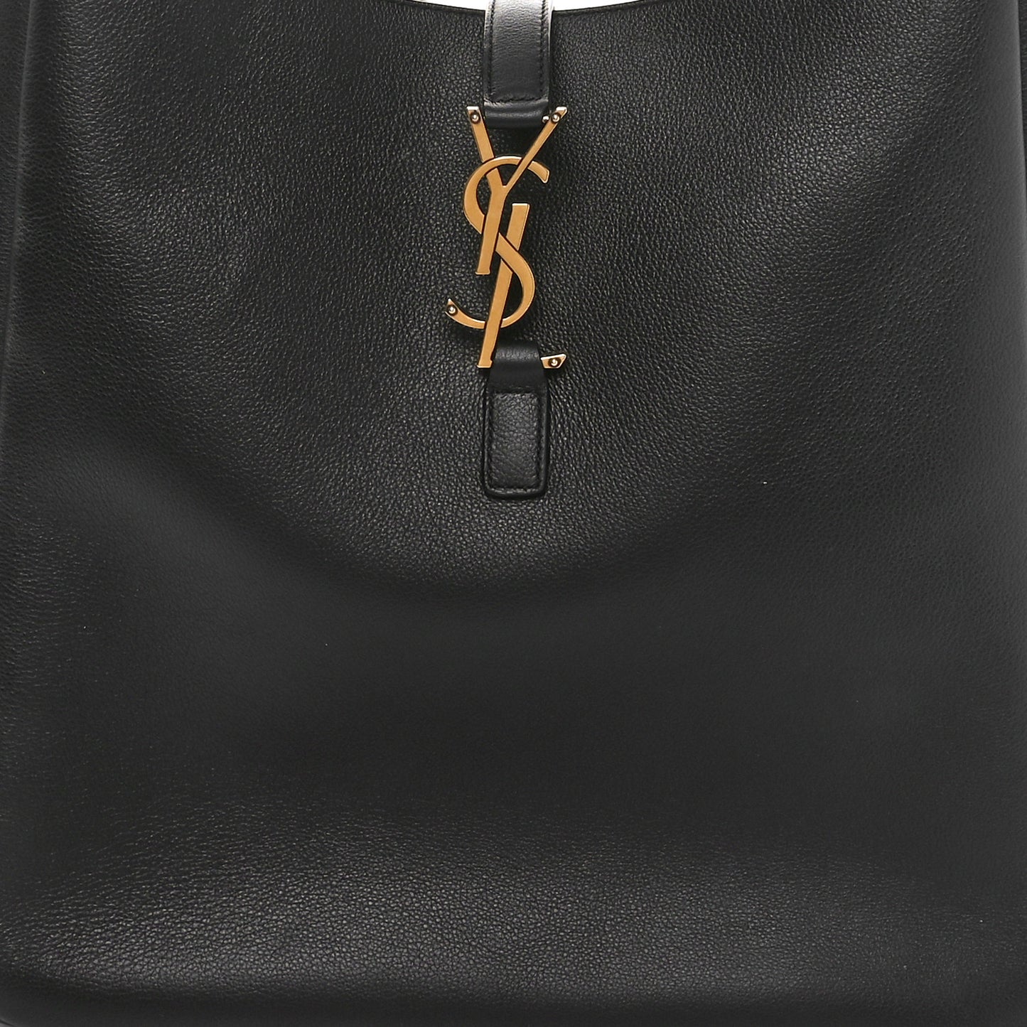Smooth Calfskin Large Le 5 A 7 Soft Hobo Black