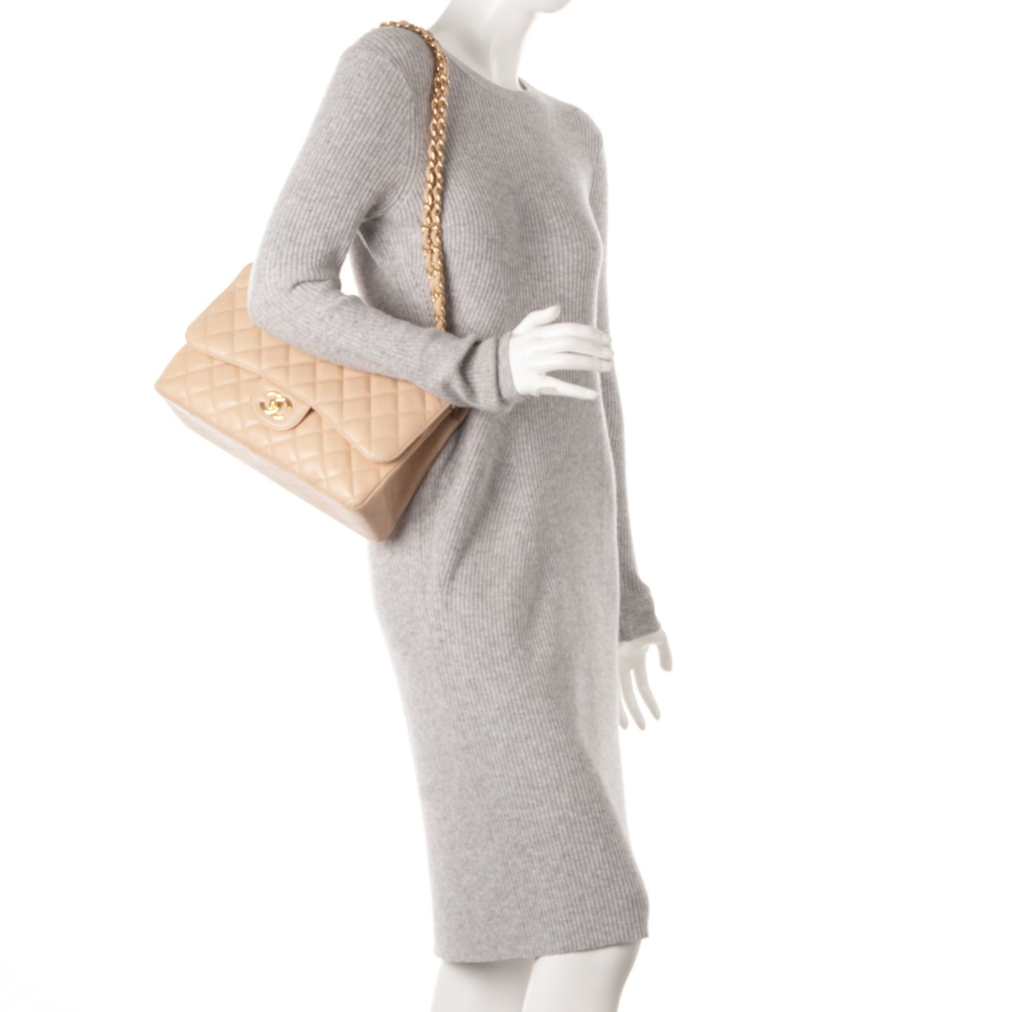 Caviar Quilted Jumbo Double Flap Beige Clair