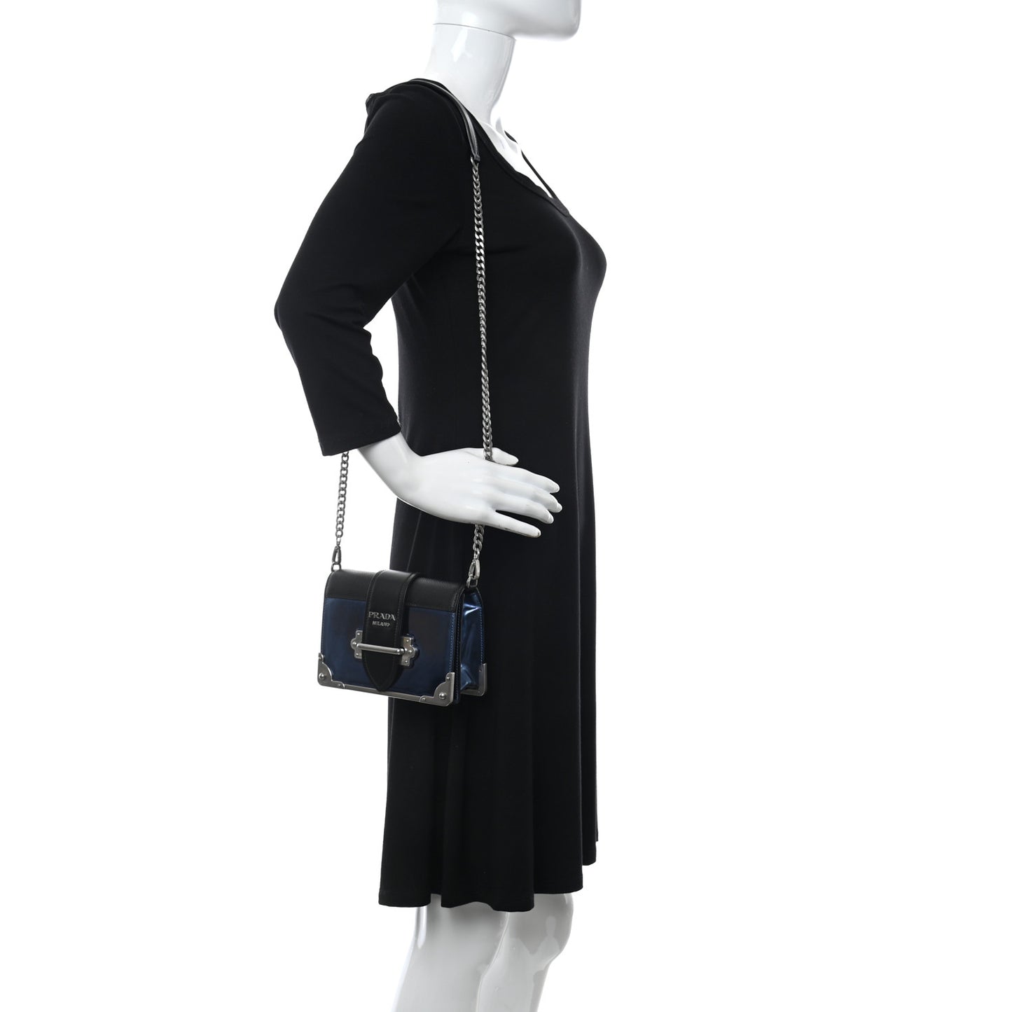 Metallic Vitello Saffiano Cahier Bag Denim Black