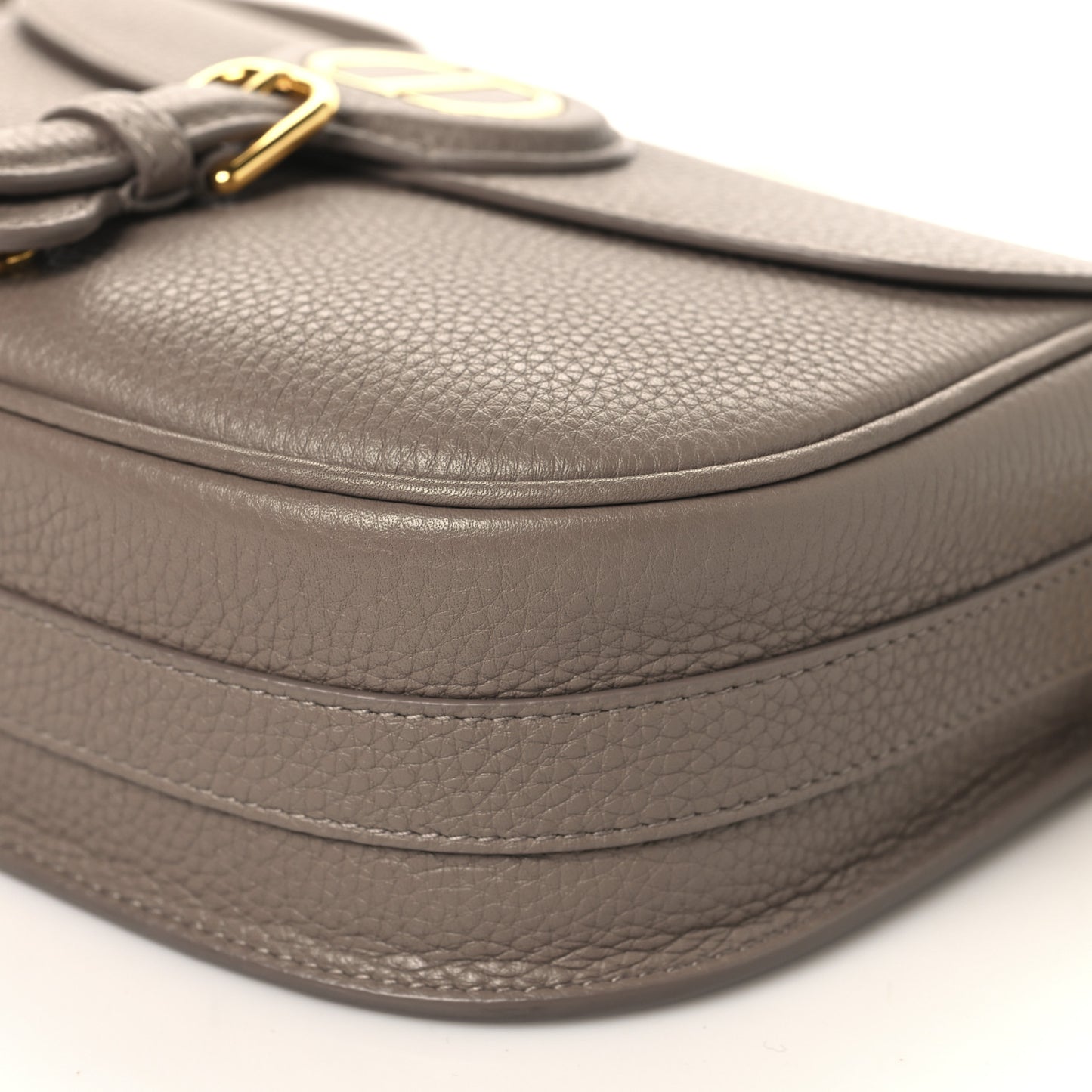 Grained Calfskin Medium Bobby Flap Taupe