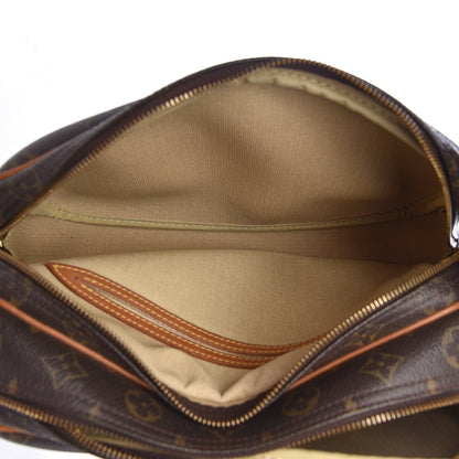 Louis Vuitton Monogram Reporter PM 5 of 16