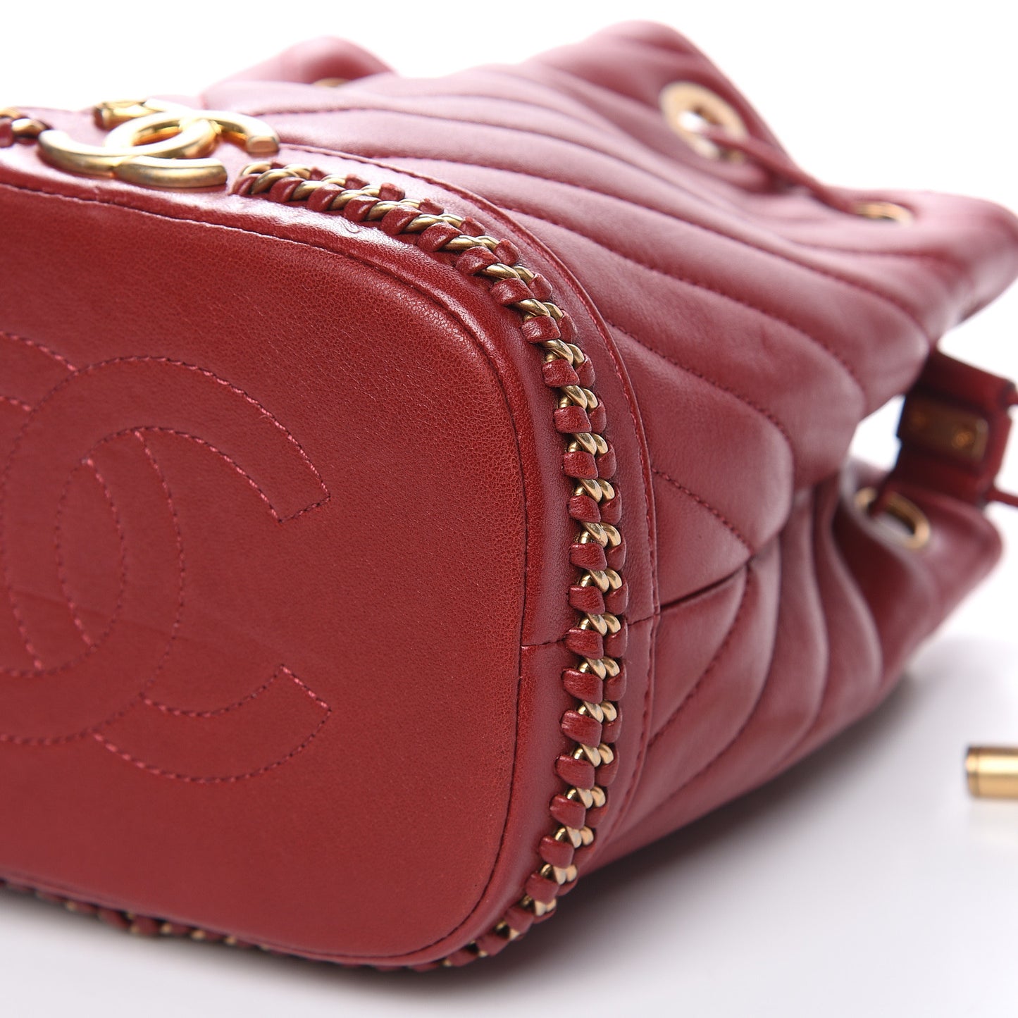 Sheepskin Chevron Quilted Small Drawstring Bag Dark Red