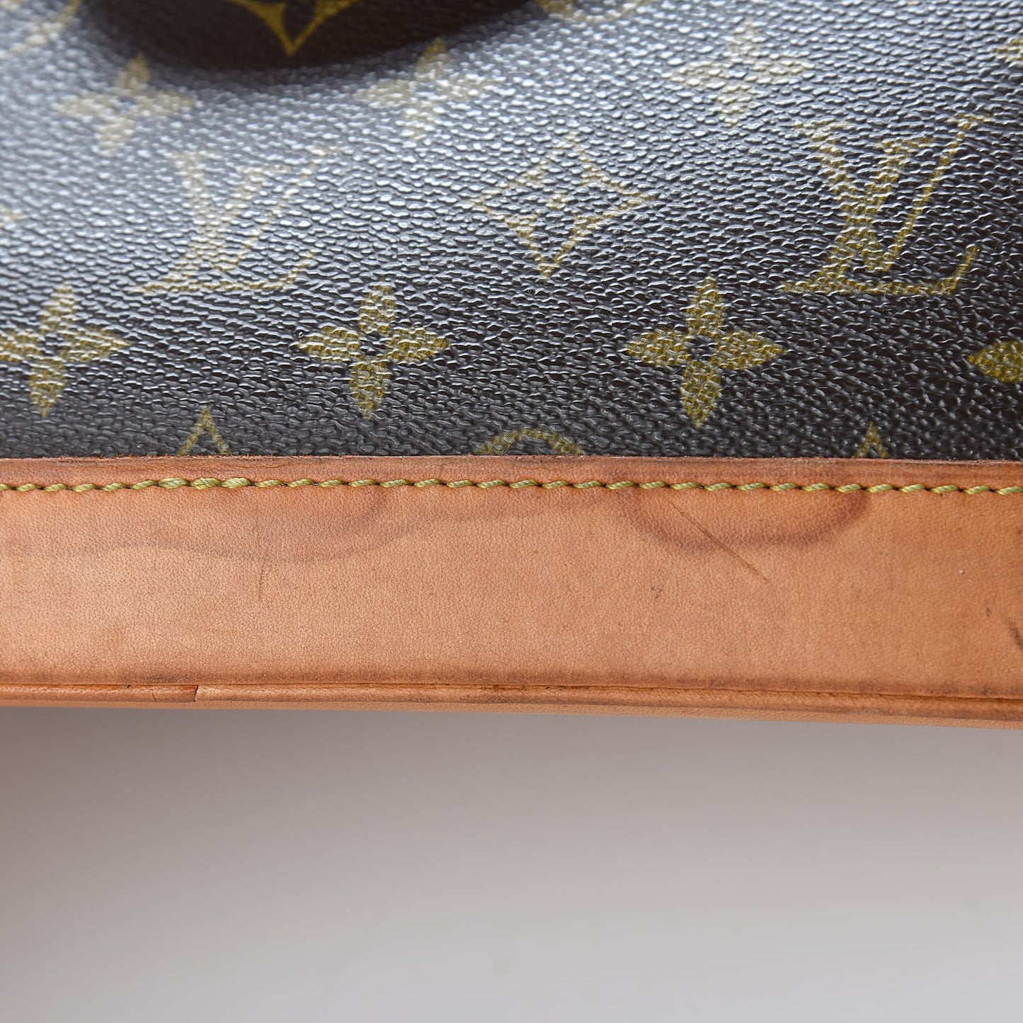 Monogram Alma PM