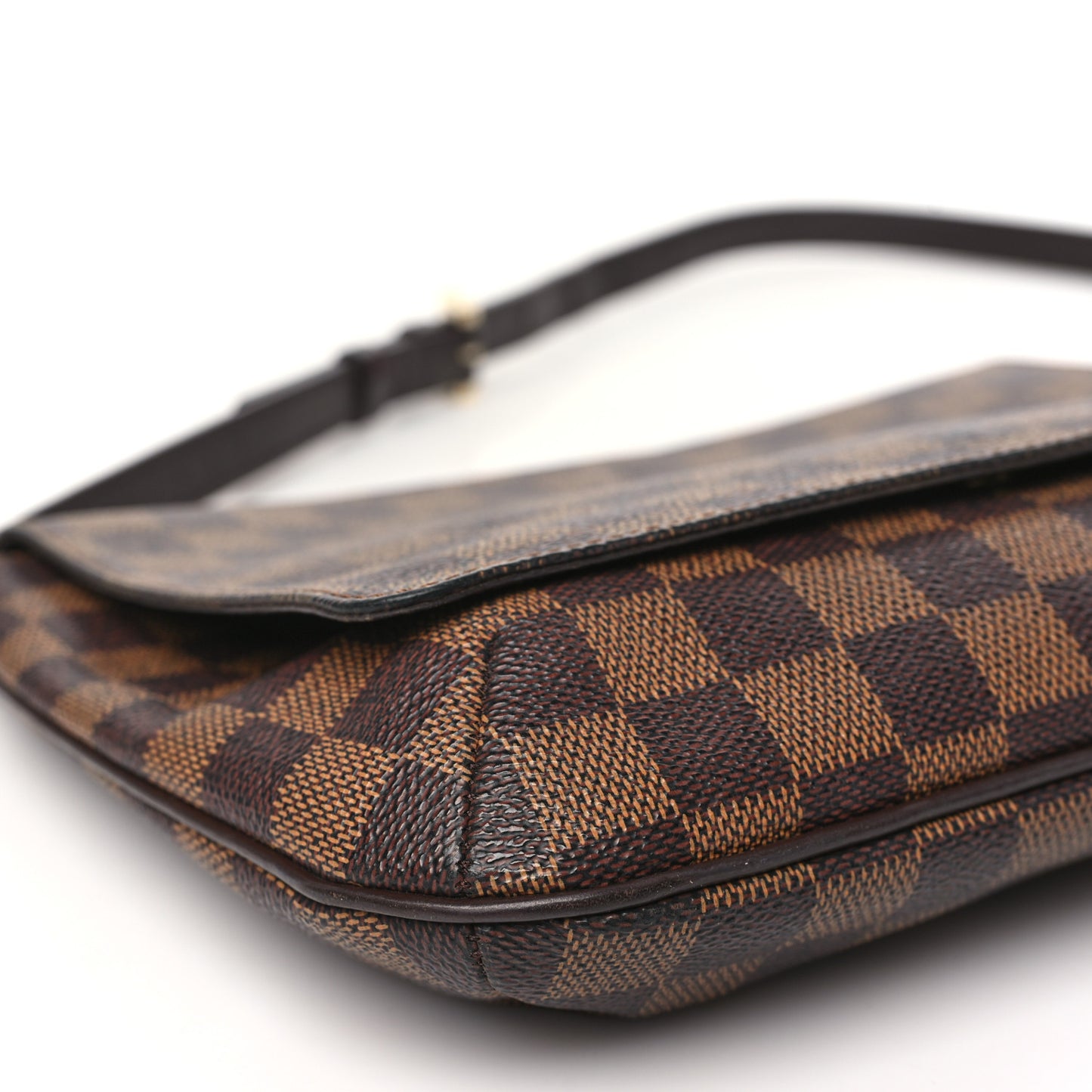 Damier Ebene Musette Tango