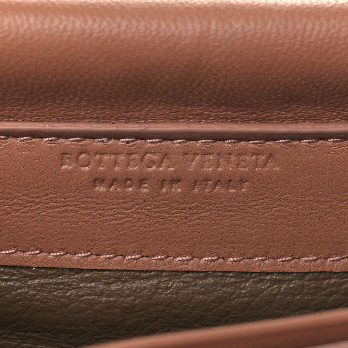 Nappa Intrecciato Continental Wallet On Chain Dusty Rose