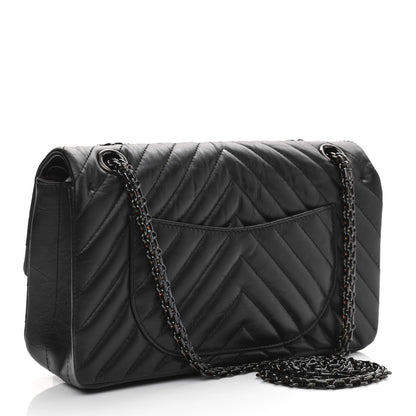 Chanel Aged Calfskin Chevron Quilted 2.55 Reissue 225 Flap So Black 3 of 10