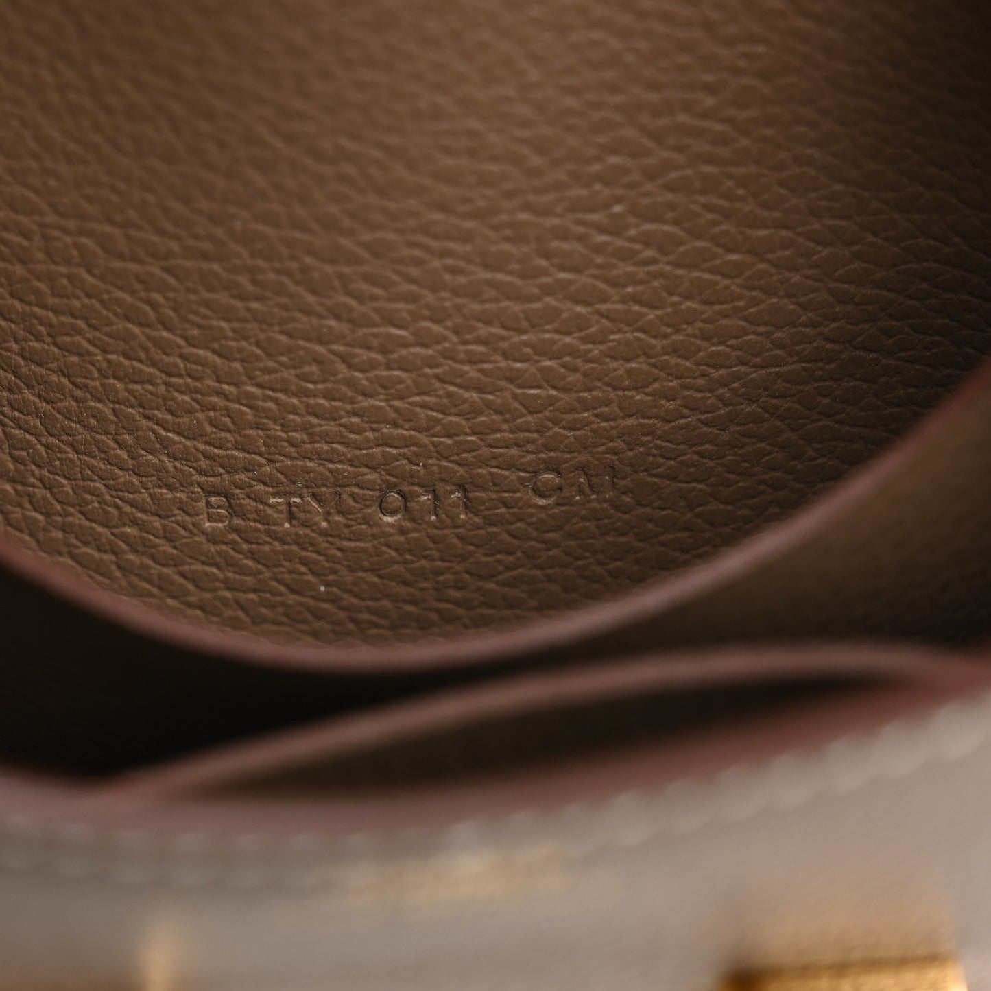 Evercolor Constance Slim Wallet Etoupe