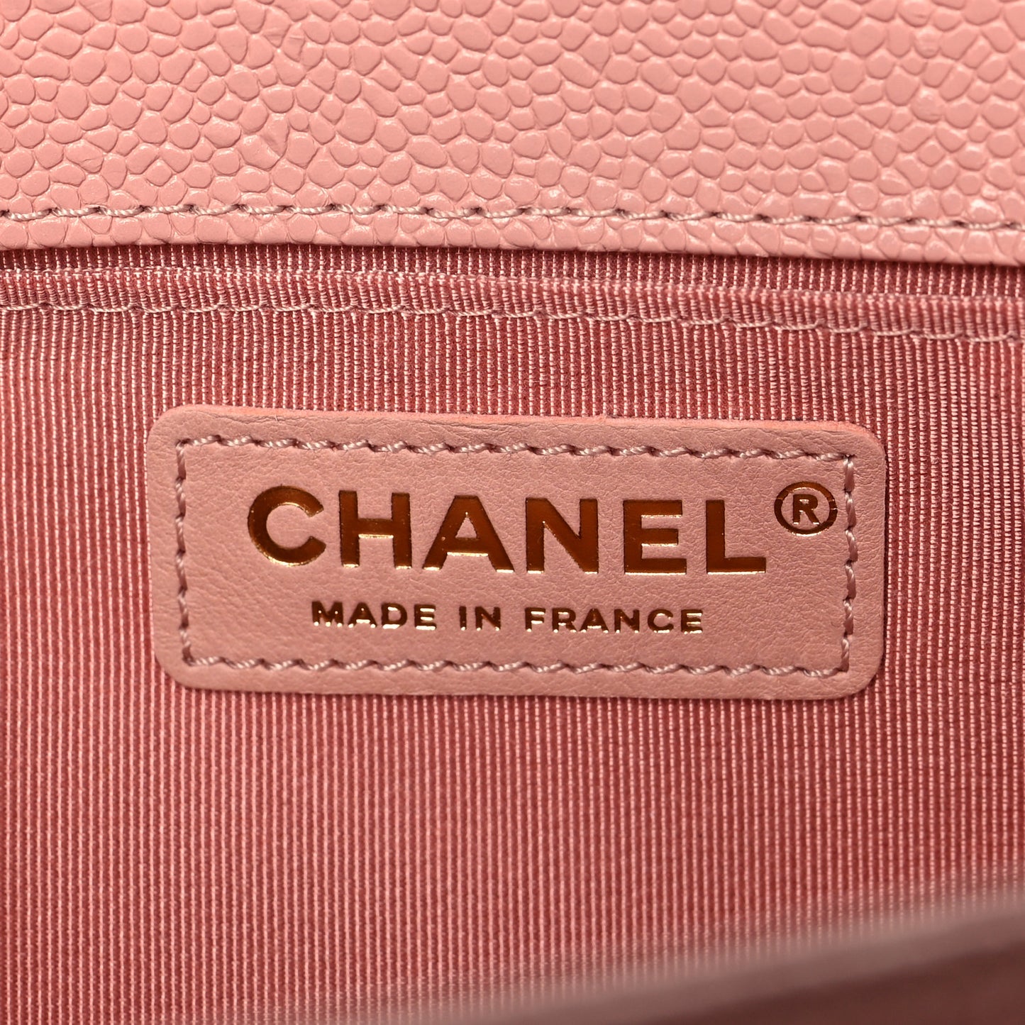 Caviar Quilted Medium Boy Flap Light Pink