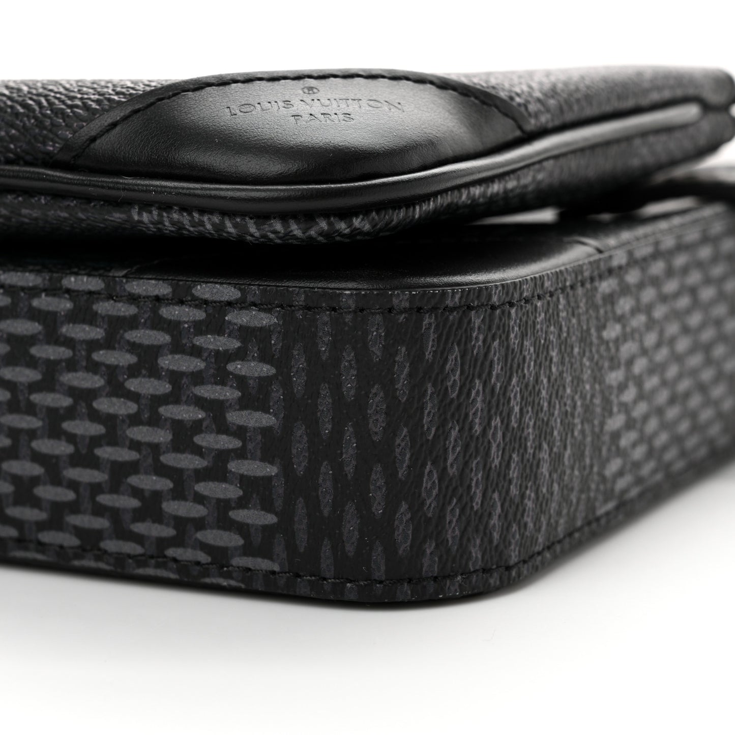 Damier Graphite 3D Trio Messenger