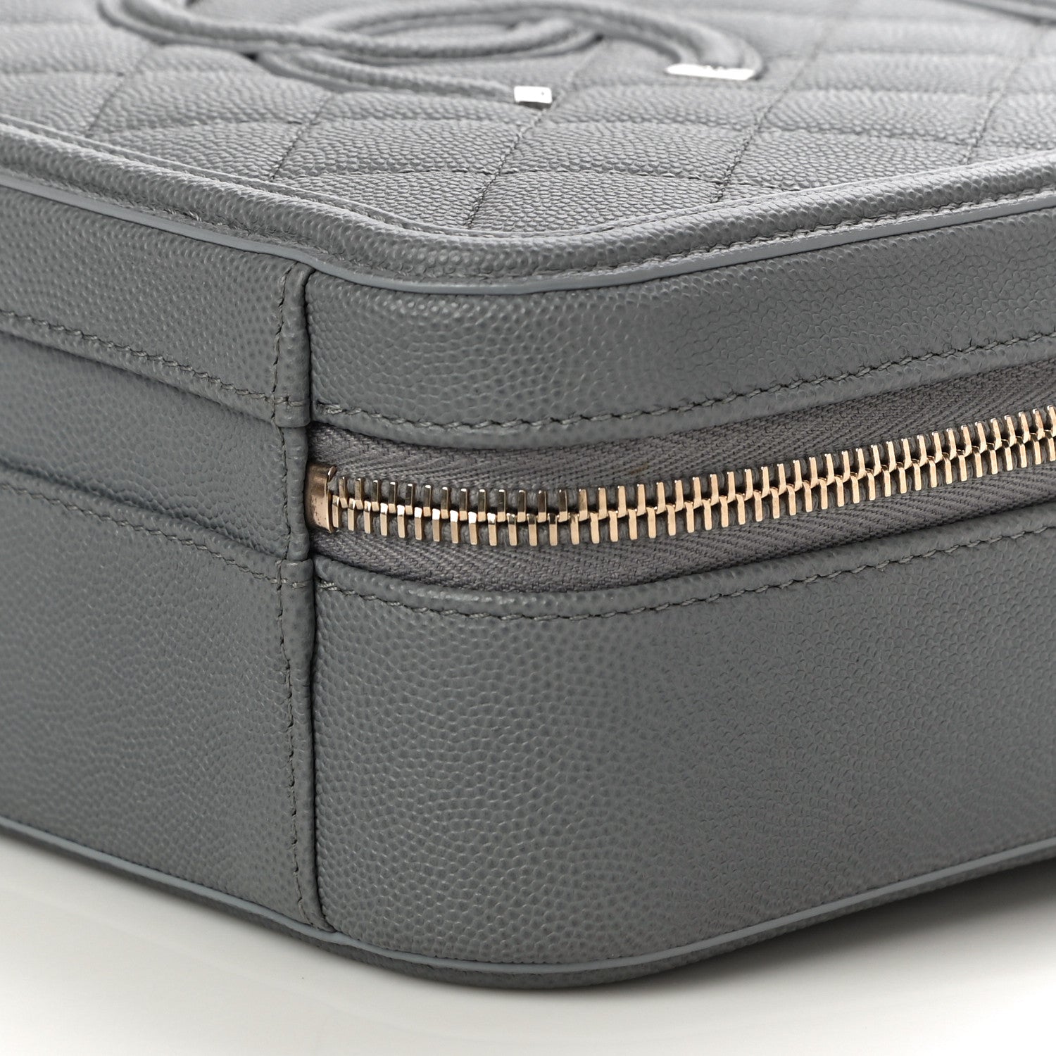 Chanel Caviar Quilted Medium CC Filigree Vanity Case Grey 10 of 10