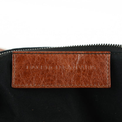 Balenciaga Agneau Besace Messenger Flap Bag Automne 6 of 9