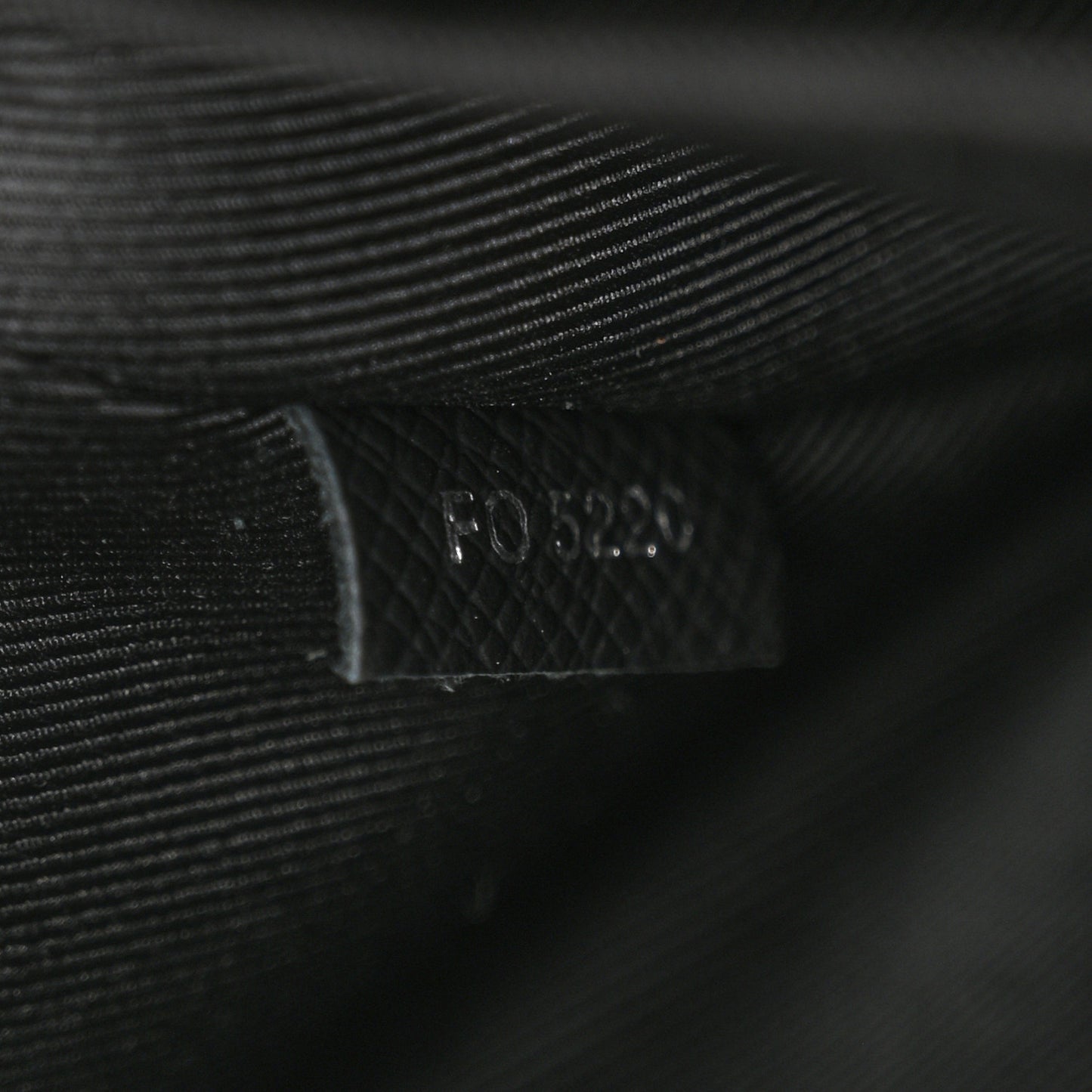 Taiga Monogram Eclipse Outdoor Messenger Black