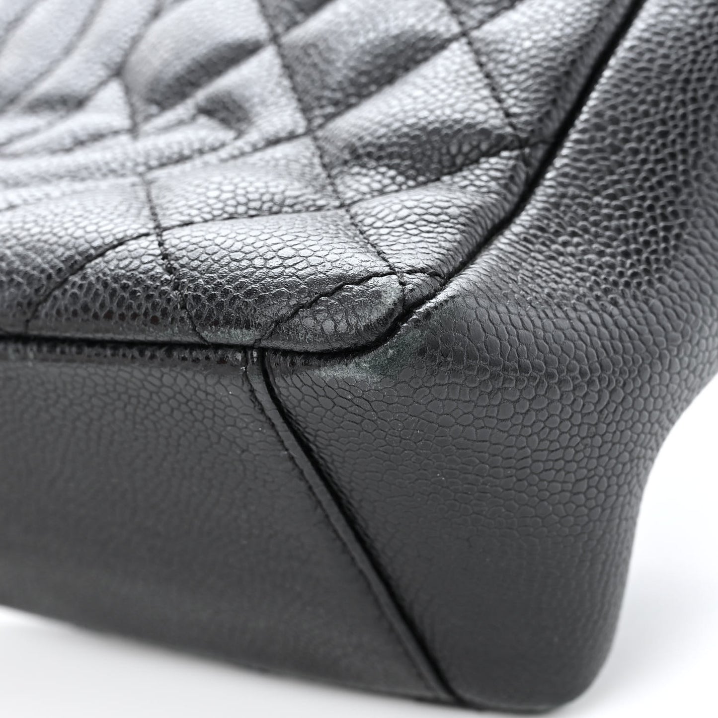Caviar Quilted Petit Shopping Tote PST Black