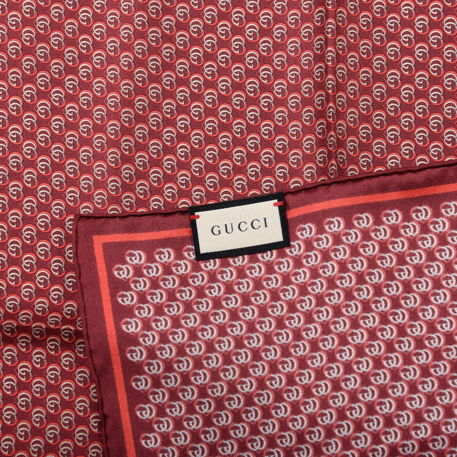 Gucci Silk Interlocking G Heart Square Scarf Red 2 of 3