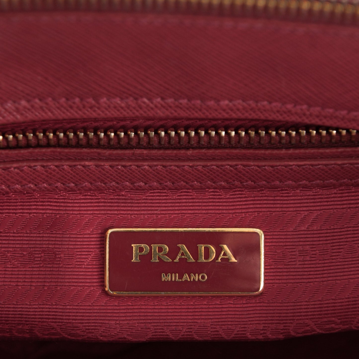 Saffiano Mini Galleria Double Zip Tote Fuoco