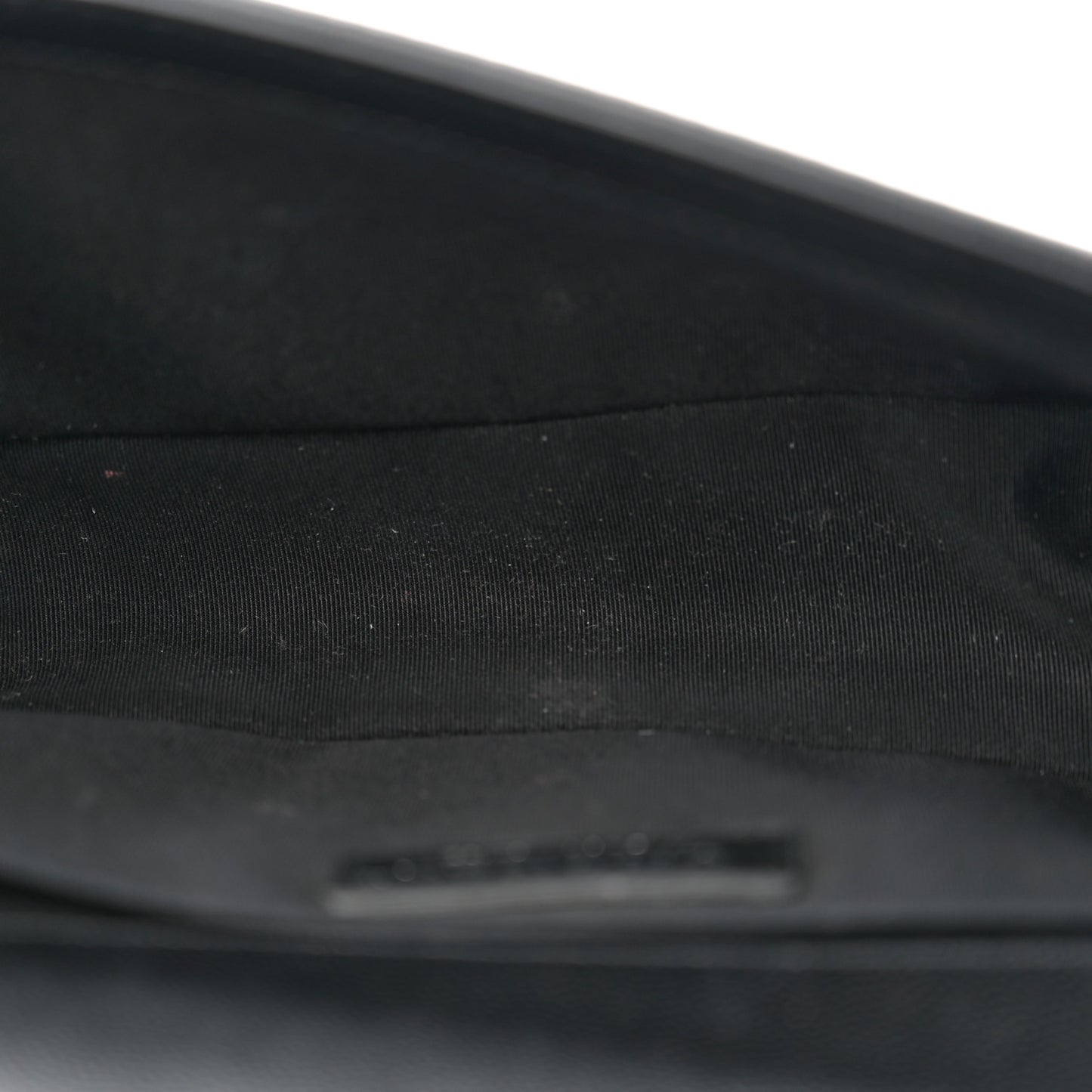 Caviar Quilted Medium Boy Flap Black