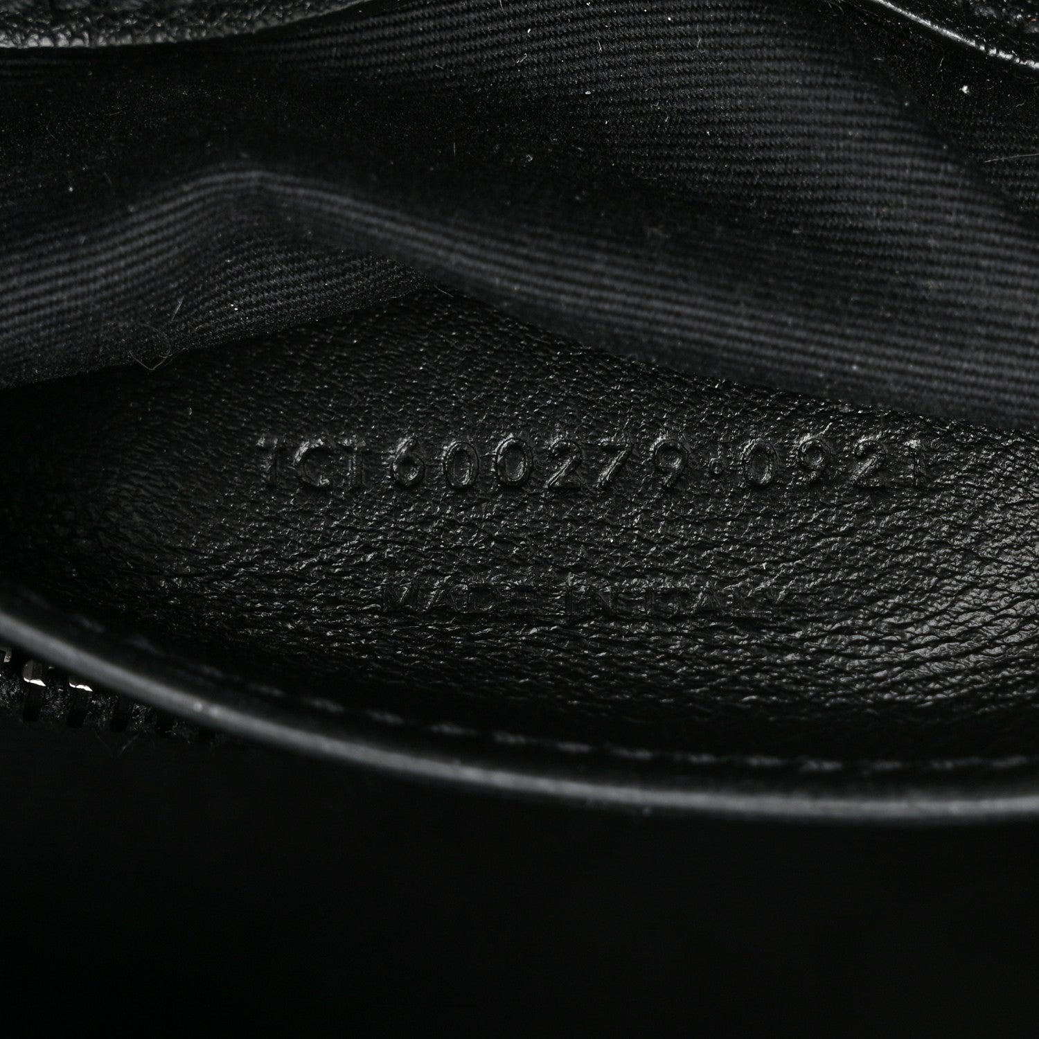 Saint Laurent Sheepskin Matelasse Chevron Monogram Medium College Bag Black 7 of 10