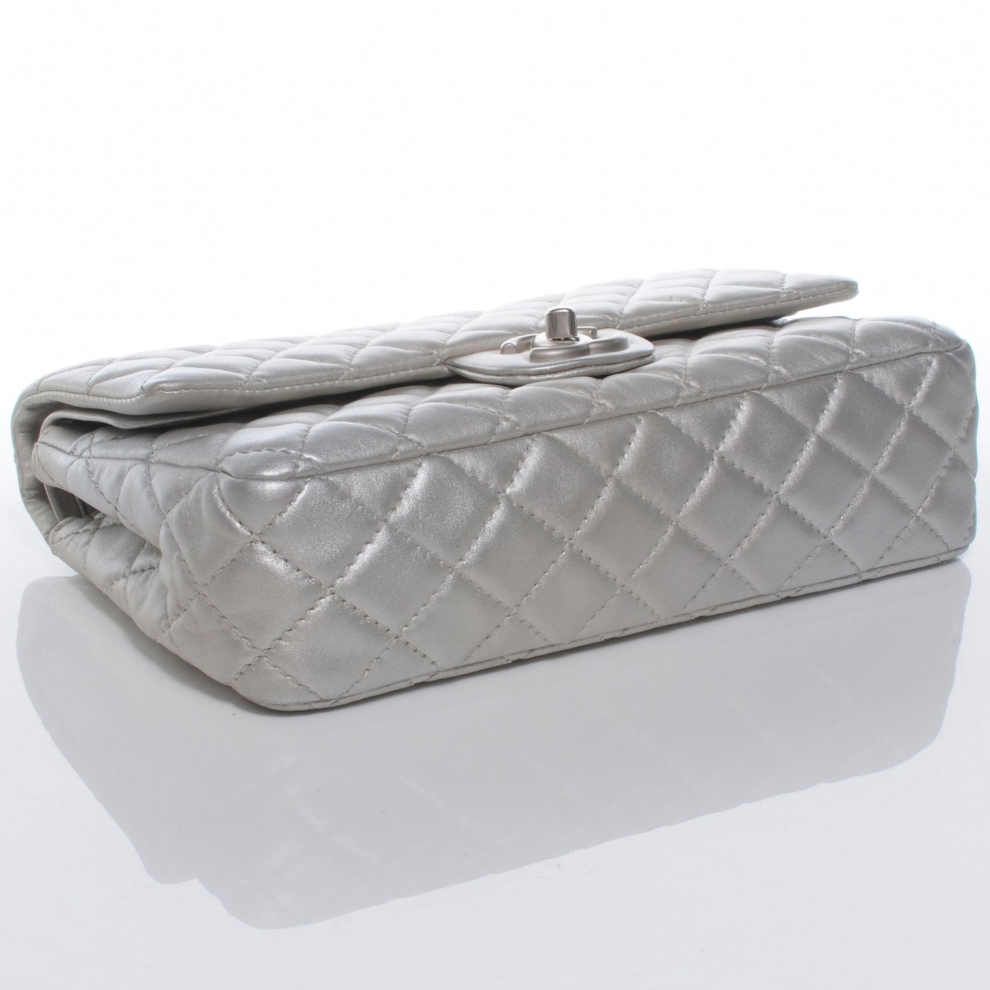 Lambskin Medium Double Flap Silver
