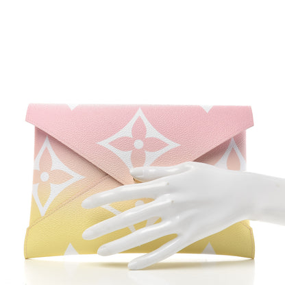 Louis Vuitton Monogram Giant By The Pool Large Kirigami Pochette Pink 2 of 7