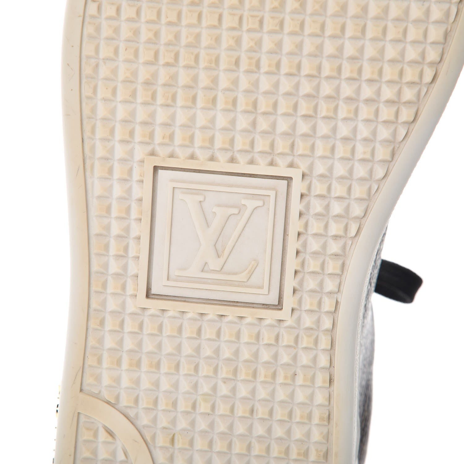 Louis Vuitton Patent Monogram Frontrow Sneakers 38 8 of 28