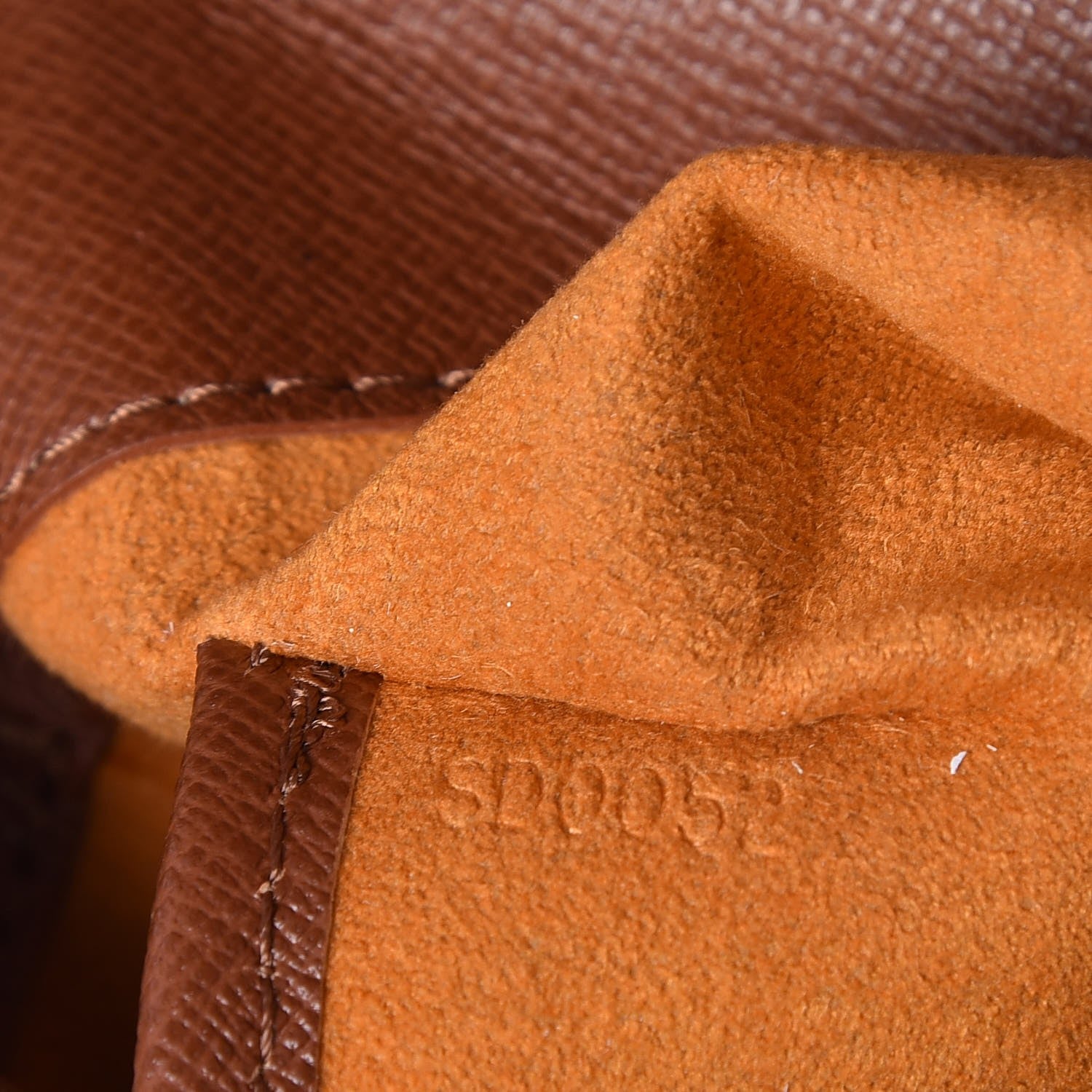 Louis Vuitton Monogram Musette Tango 7 of 7