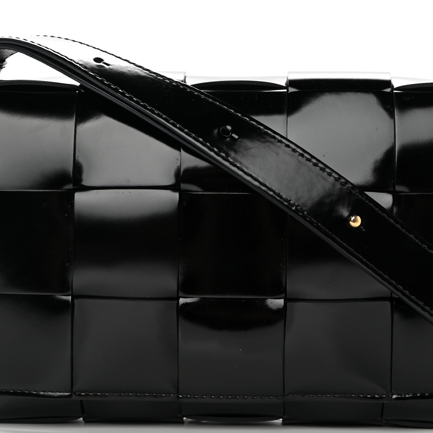 Bottega Veneta Patent Maxi Intrecciato Cassette Crossbody Bag Black 6 of 11