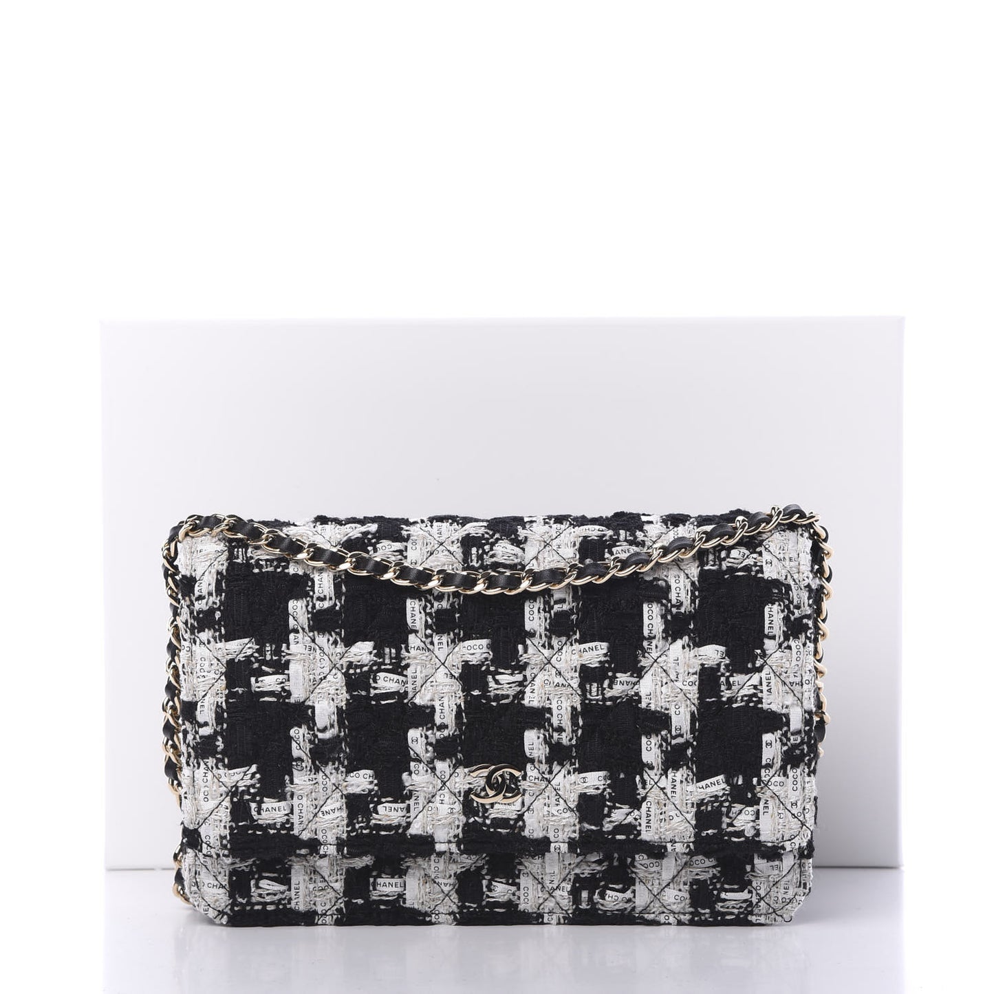 Tweed Quilted Wallet On Chain WOC Black Ecru White