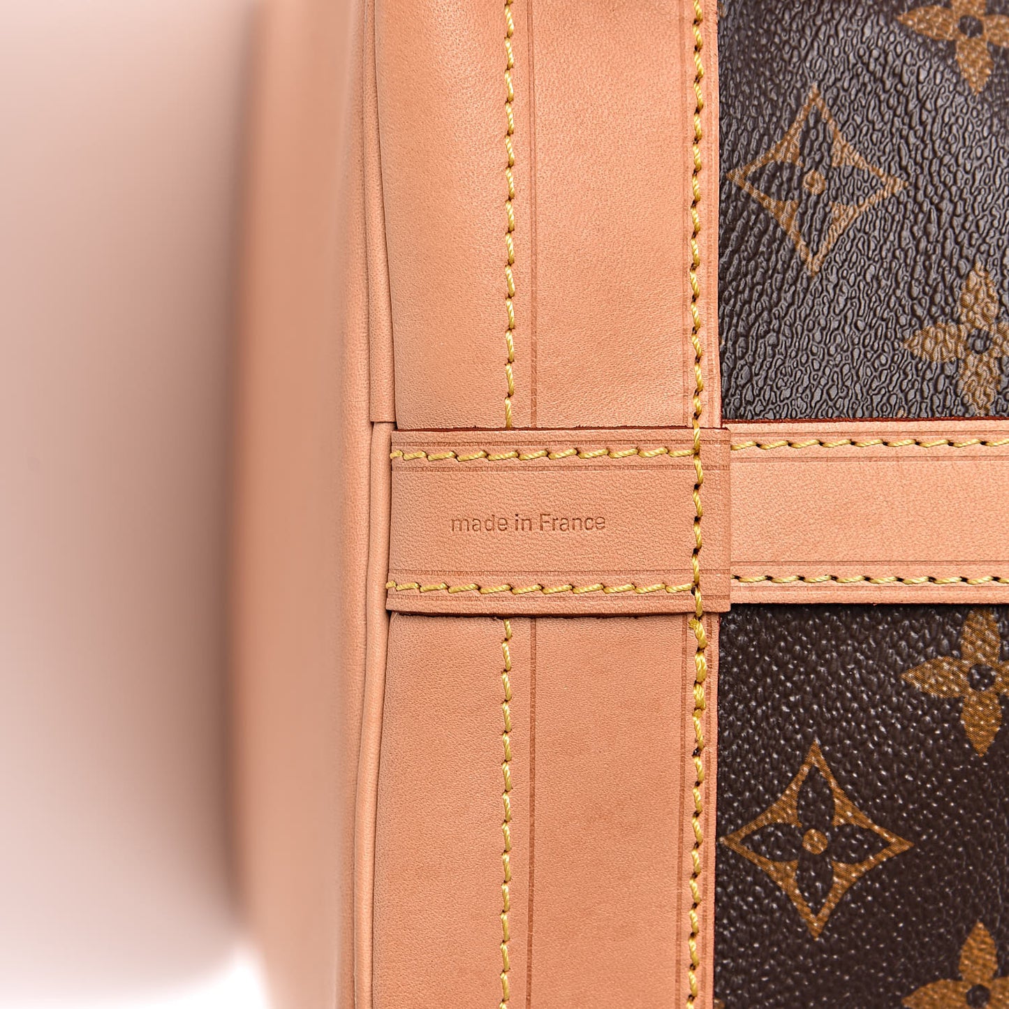 Monogram Noe