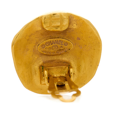 Chanel Metal CC Button Clip On Earrings Gold 4 of 4
