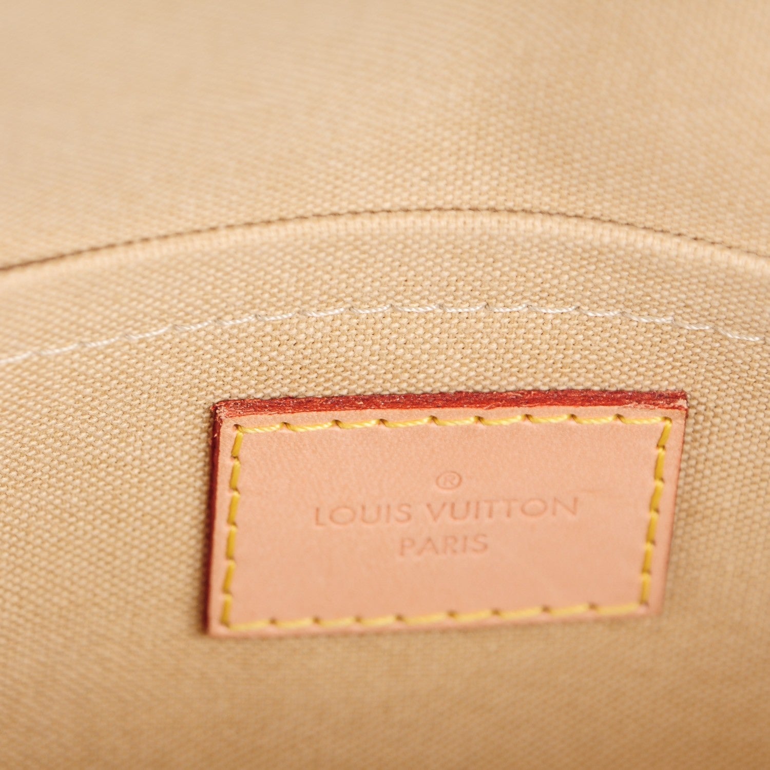 Louis Vuitton Damier Azur Favorite MM 6 of 8