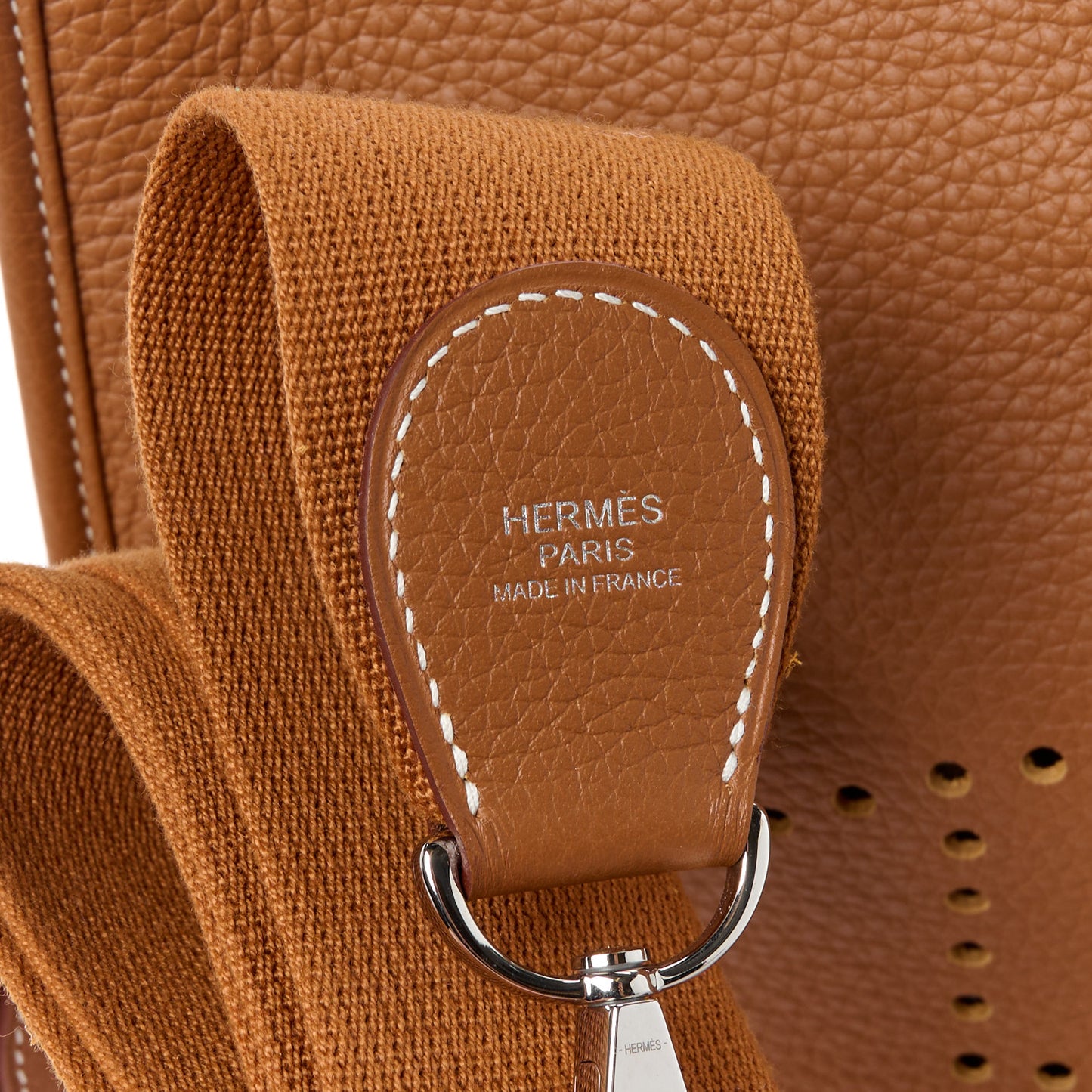 Taurillon Clemence Evelyne III PM Gold