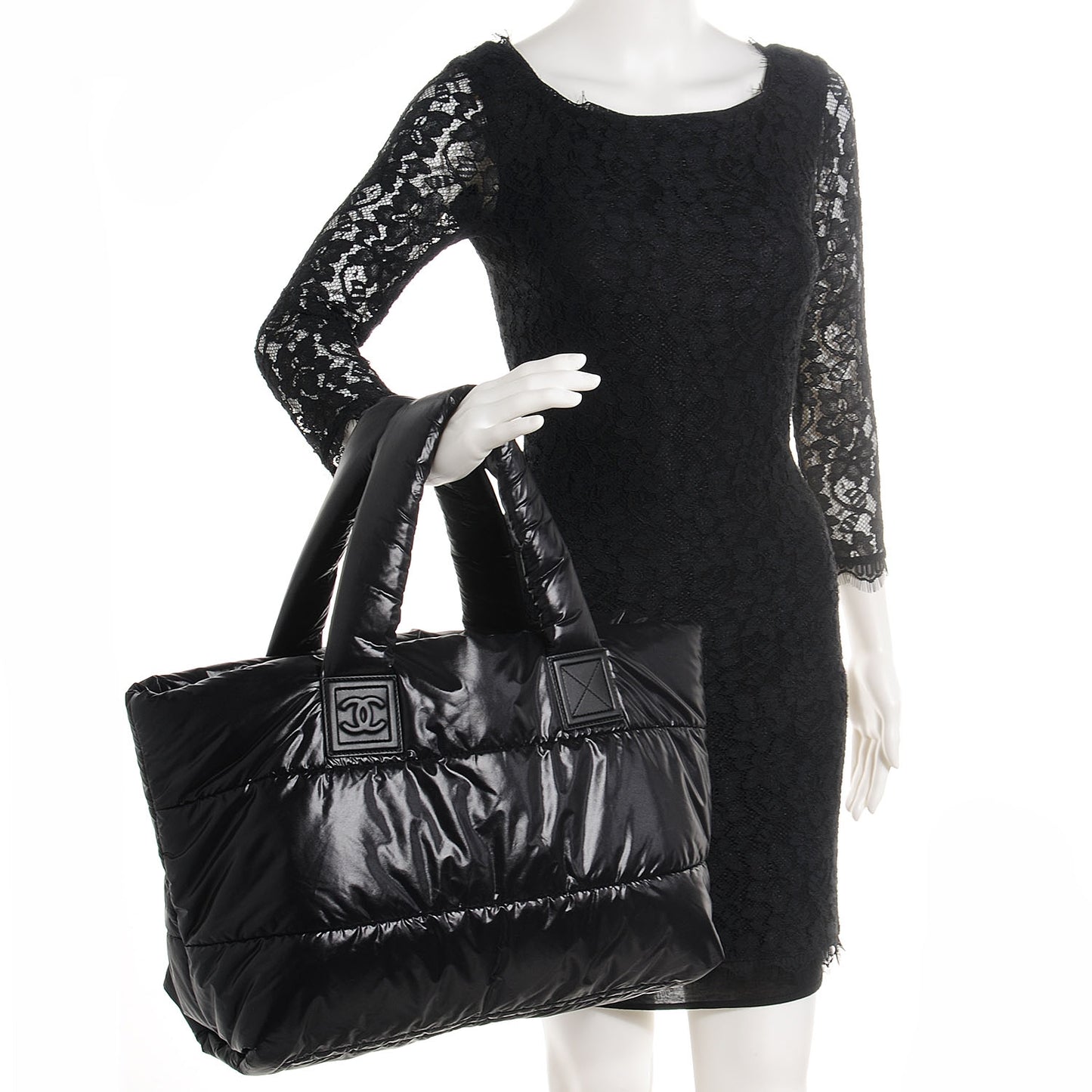 Nylon Coco Cocoon Medium Reversible Tote Red Black