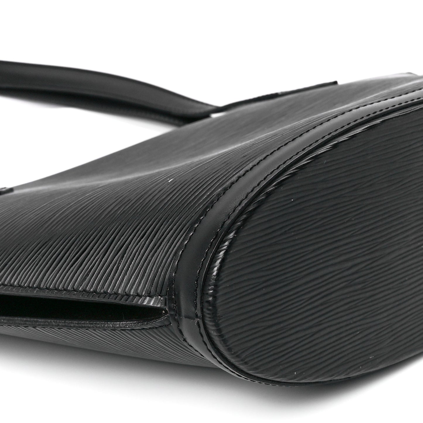Epi Saint Jacques PM Long Straps Black