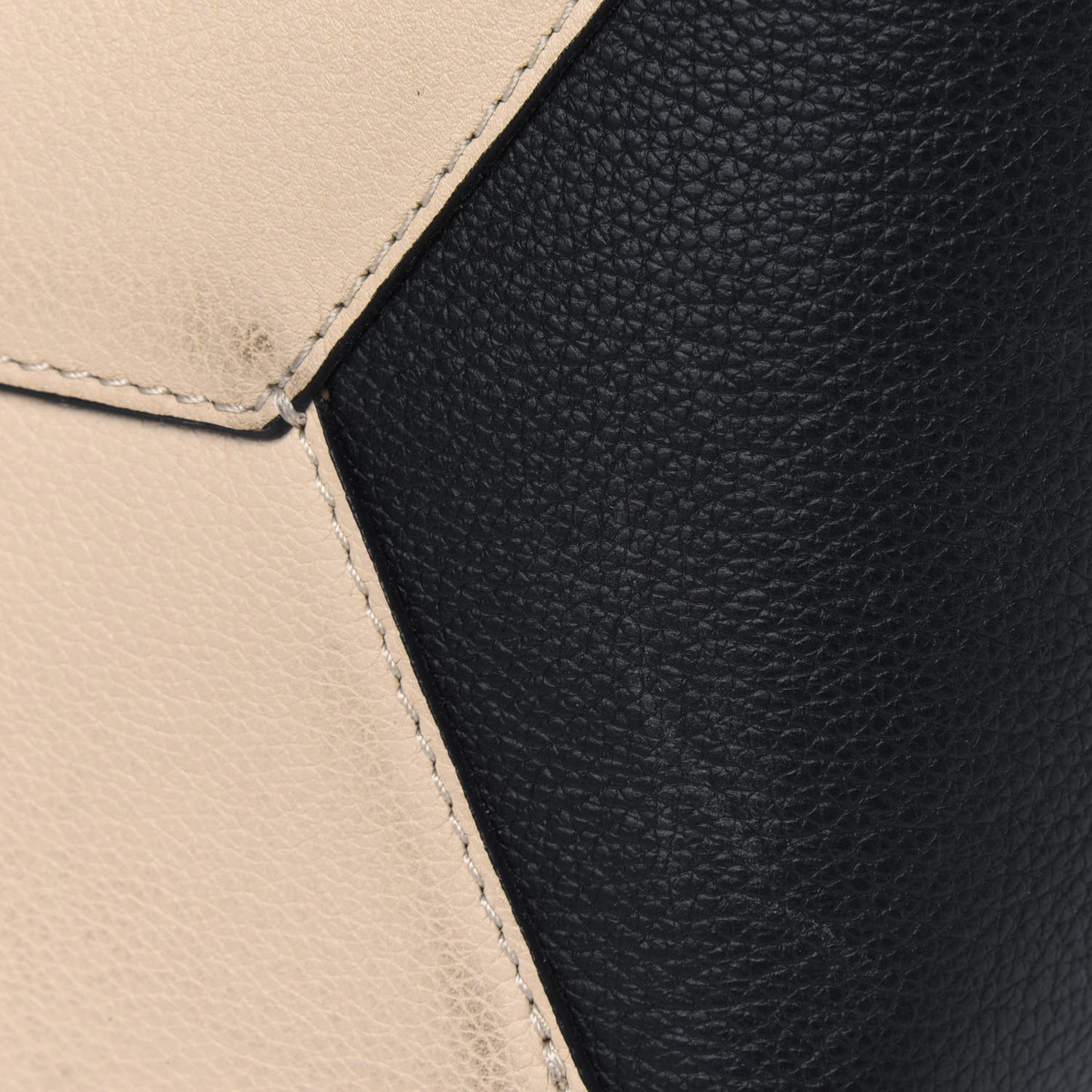 Calfskin Lockme Cabas Vanille Black