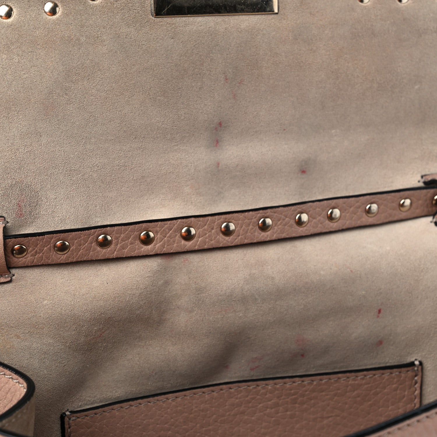 Valentino Garavani Pebbled Calfskin Medium Rockstud Flip Lock Crossbody Bag Poudre 9 of 12