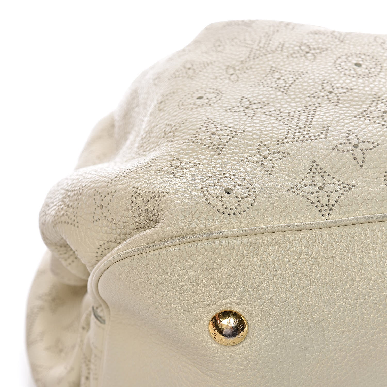 Louis Vuitton Mahina XL Ivory 12 of 14