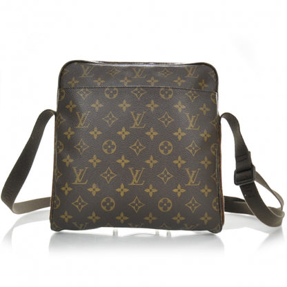 Louis Vuitton Monogram Trotteur Beaubourg 1 of 9