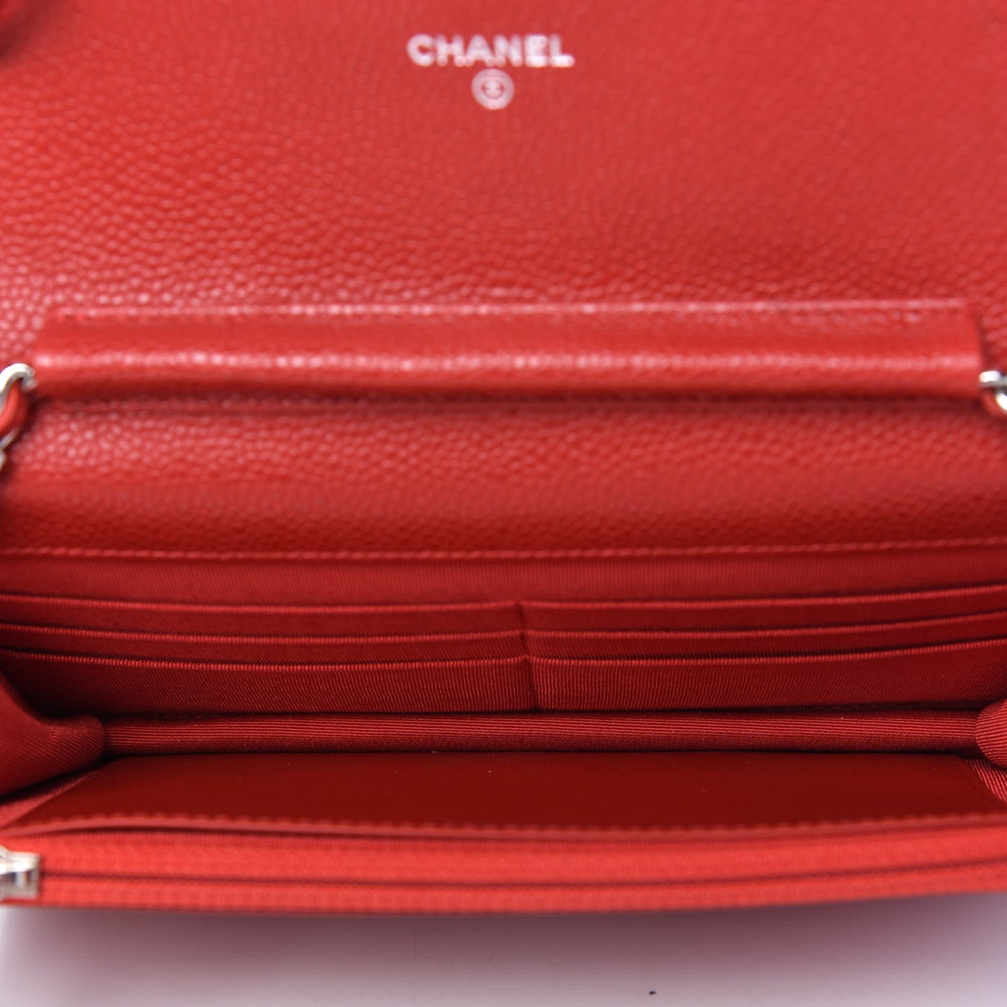 Caviar Quilted Wallet on Chain WOC Red