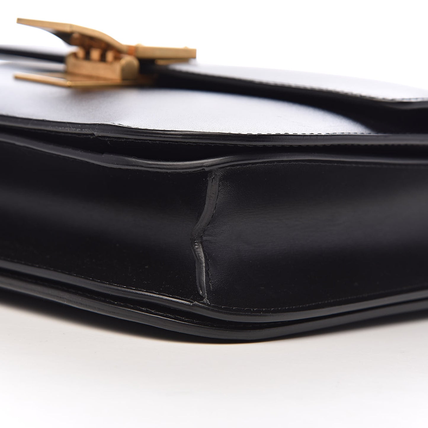 Box Calfskin Medium Classic Box Flap Bag Black