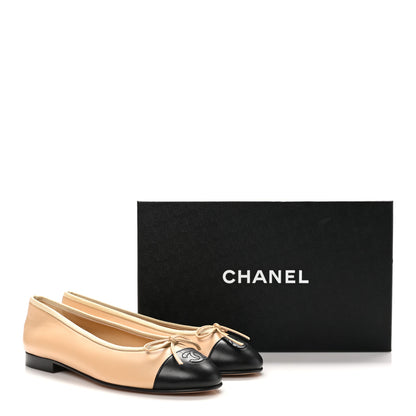 Chanel Lambskin Cap Toe CC Ballerina Flats 37.5 Beige Black 10 of 10