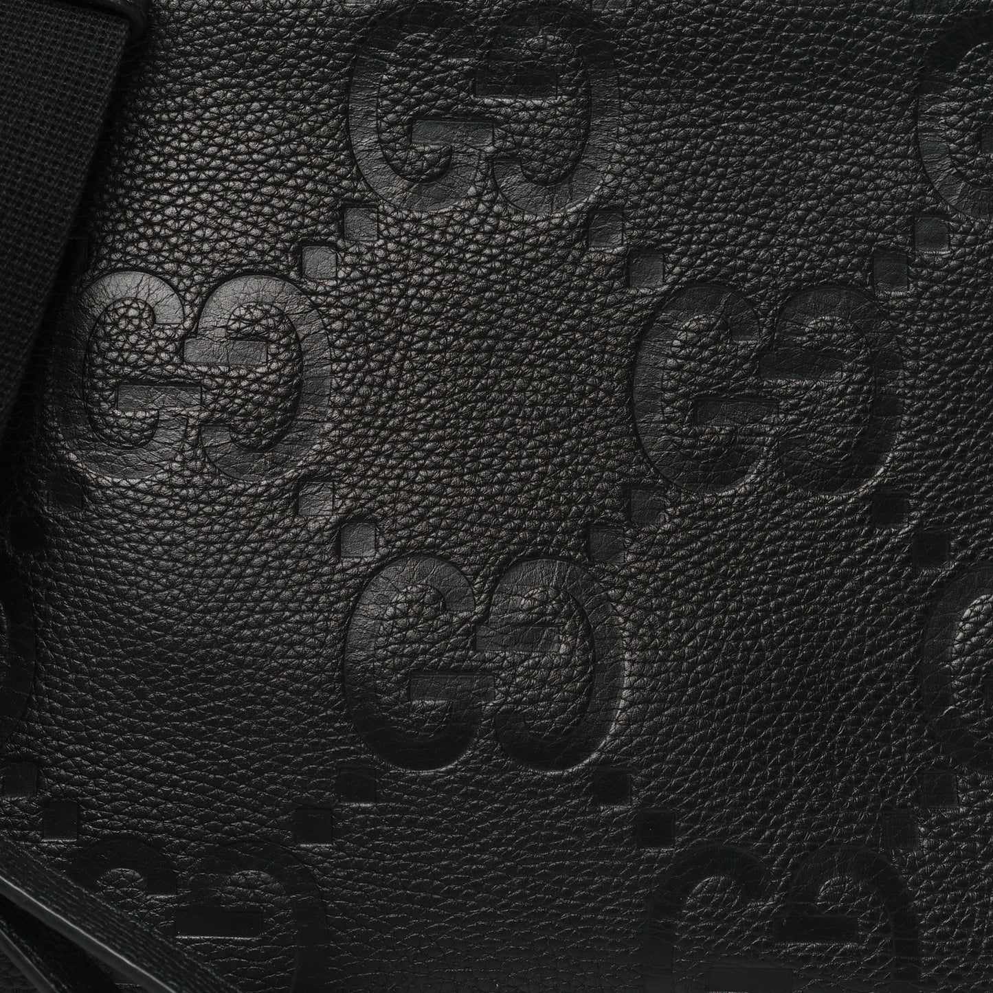 Piuma Calfskin Jumbo GG Embossed Medium Wristlet Messenger Bag Black