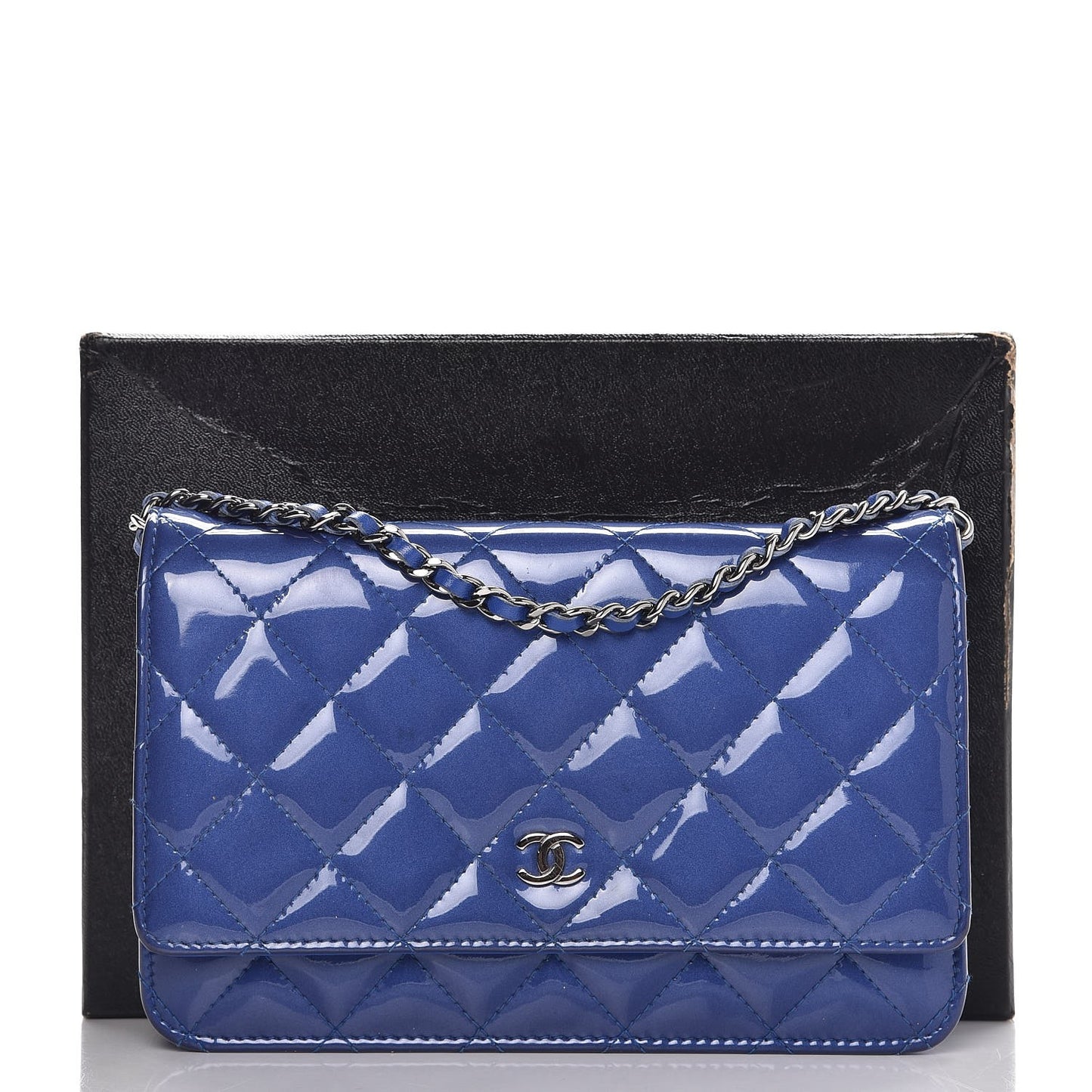 Patent Quilted Wallet On Chain WOC Blue