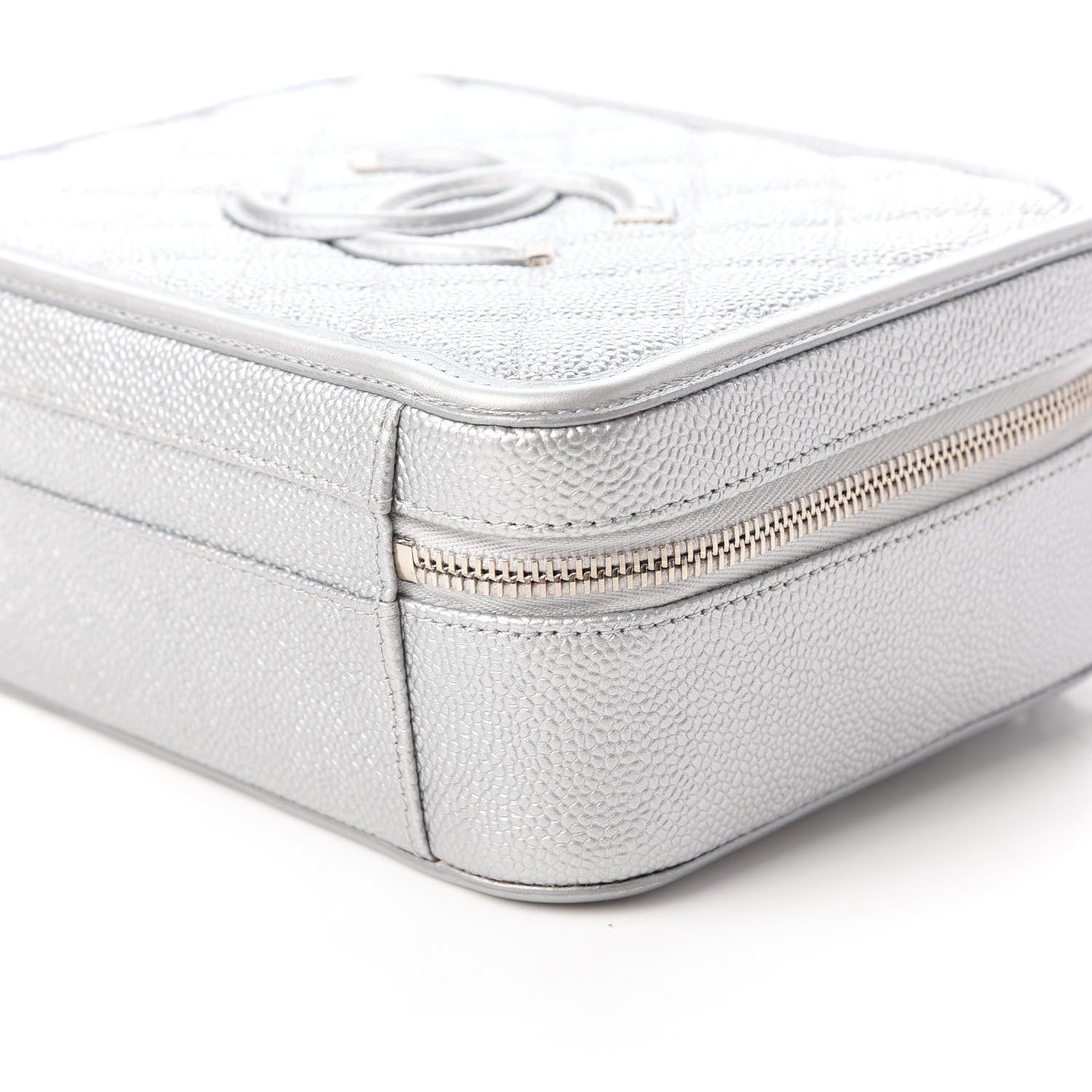 Chanel Metallic Caviar Quilted Medium CC Filigree Vanity Case Silver 7 of 11
